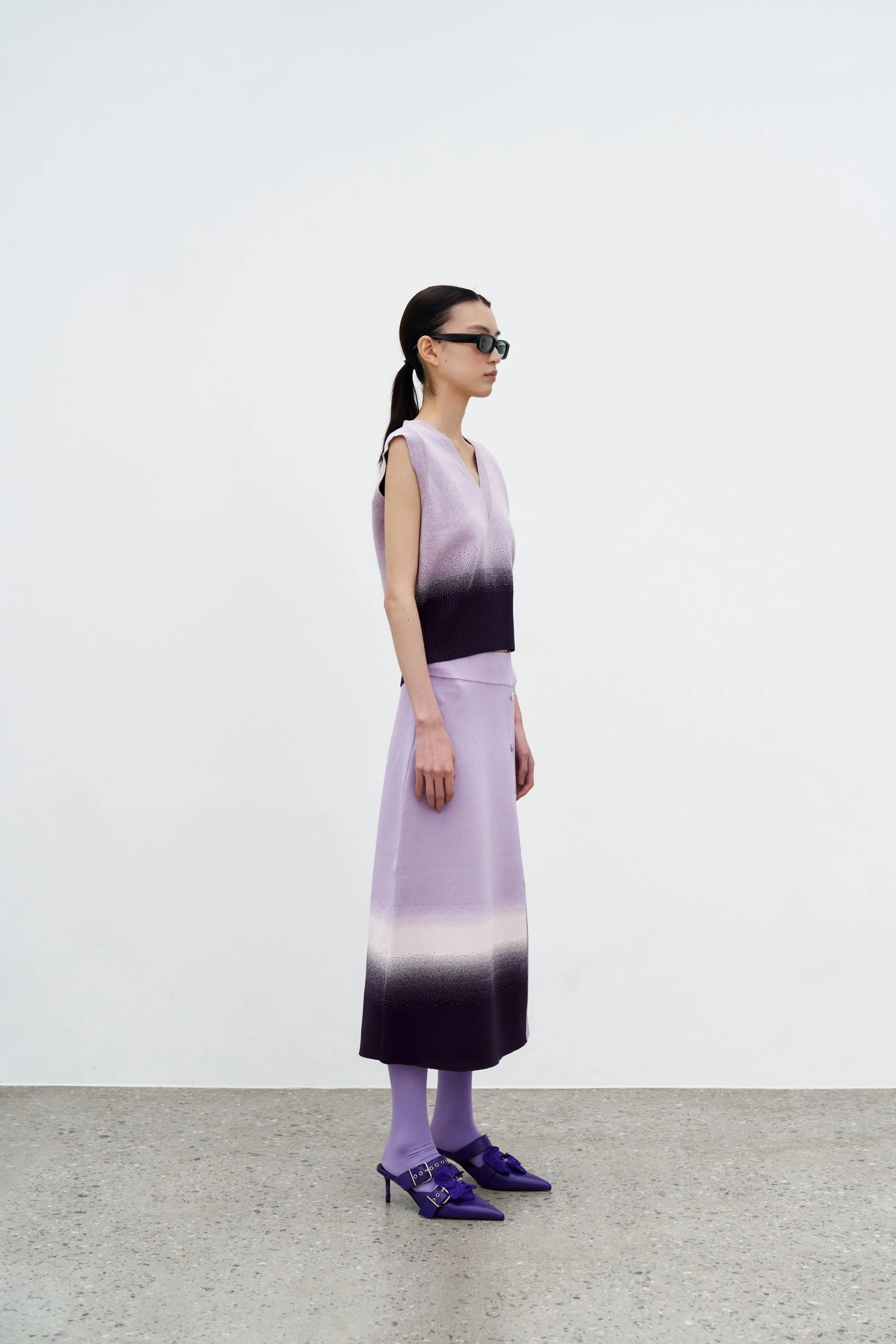 KAFKA GRADIENT PRINT A-LINE MIDI SKIRT Core Movement Roomy Fit