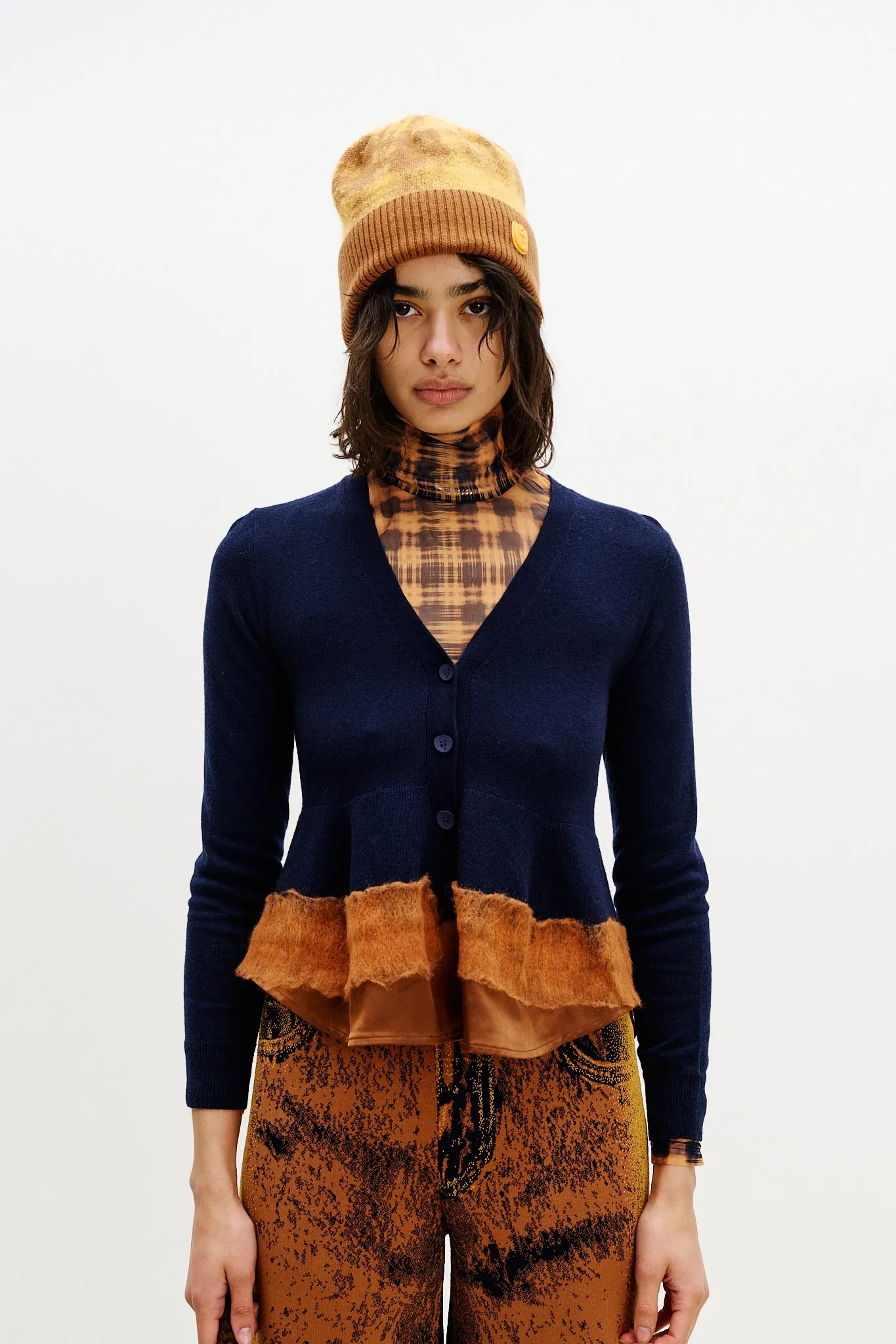 GWENDA NEEDLE PUNCH CARDIGAN Modular Pocket Layout Double Needle Hemming