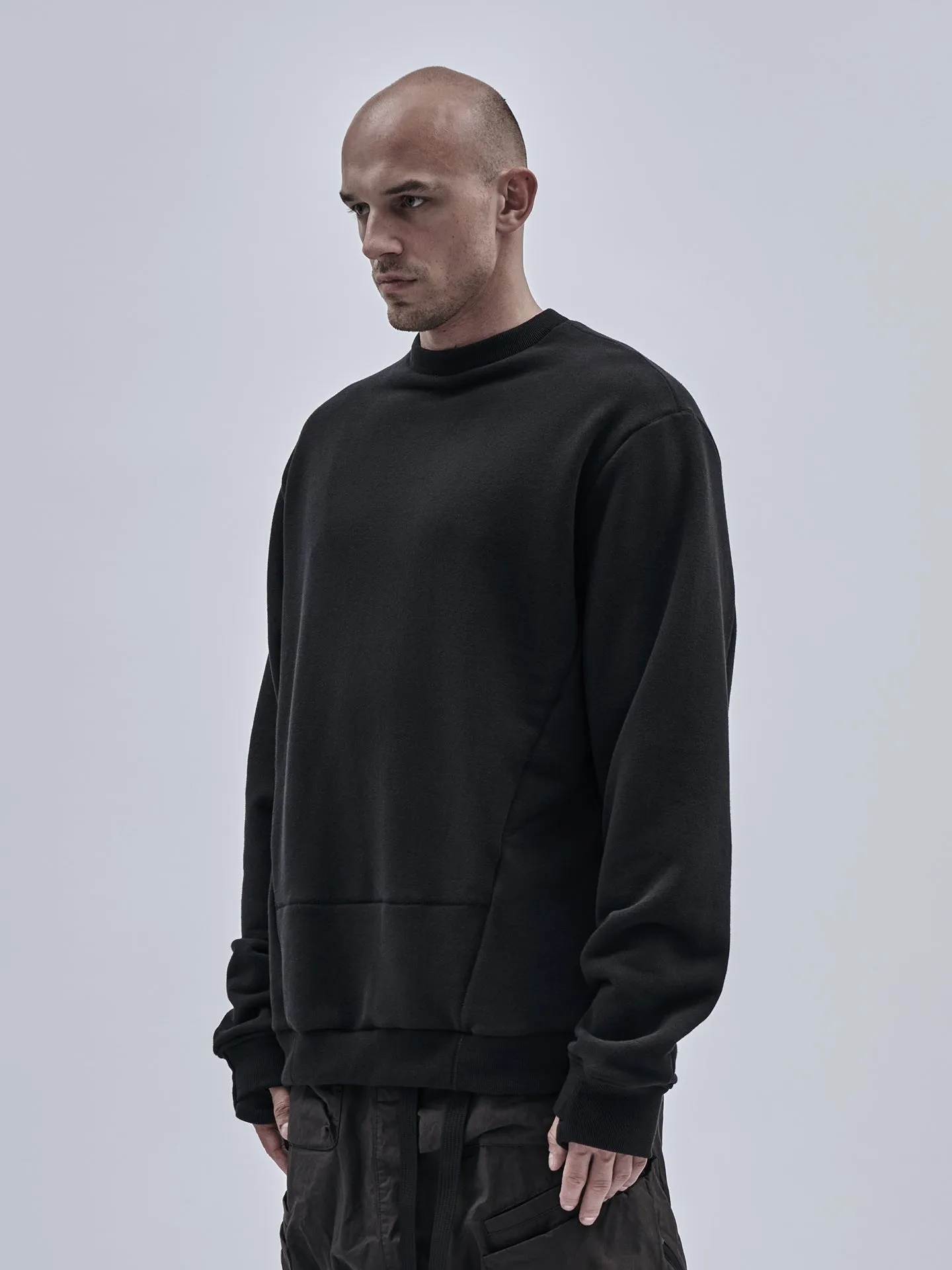 Light Warmth eyewear accents harria crewneck black