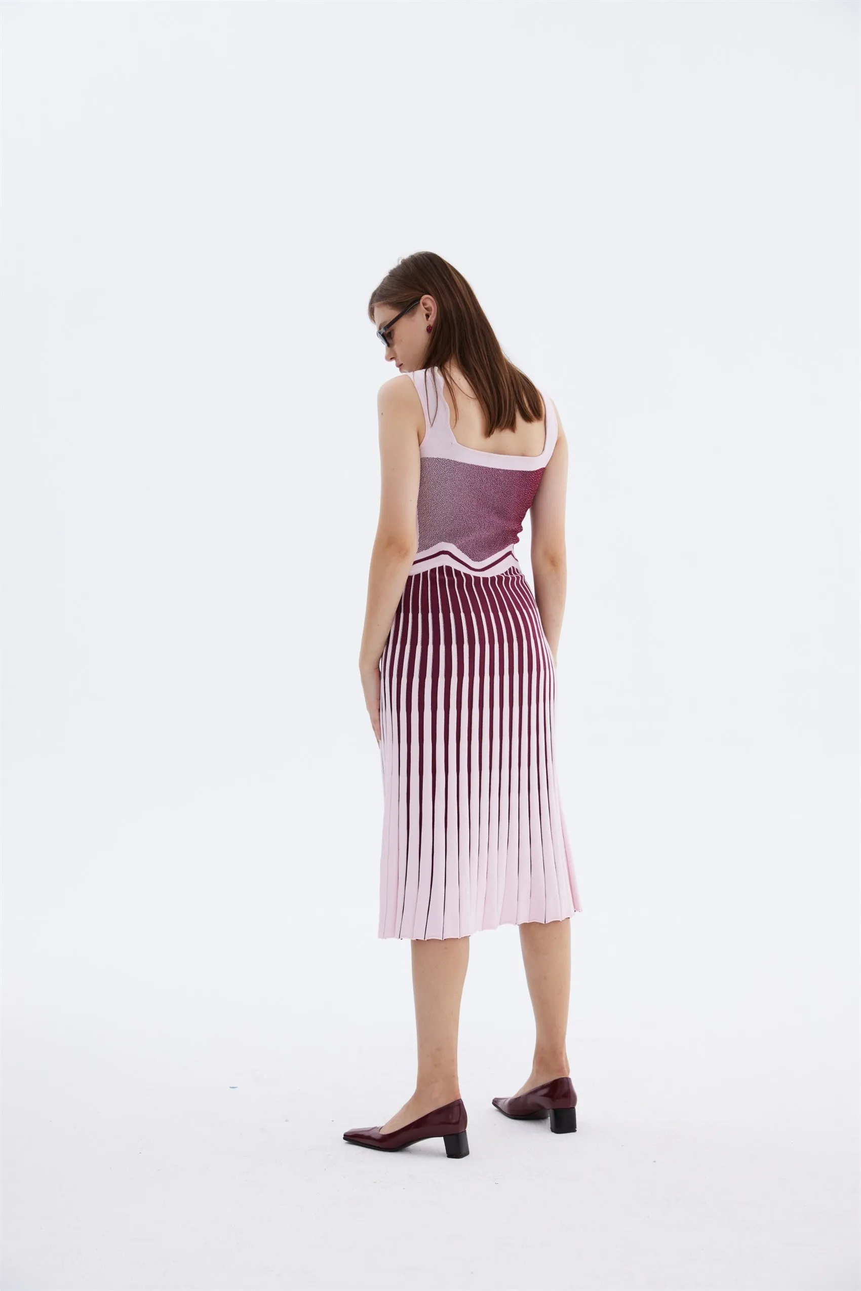 Straight-Cut Youthful Style PARLOR WAVY TANK DRESS