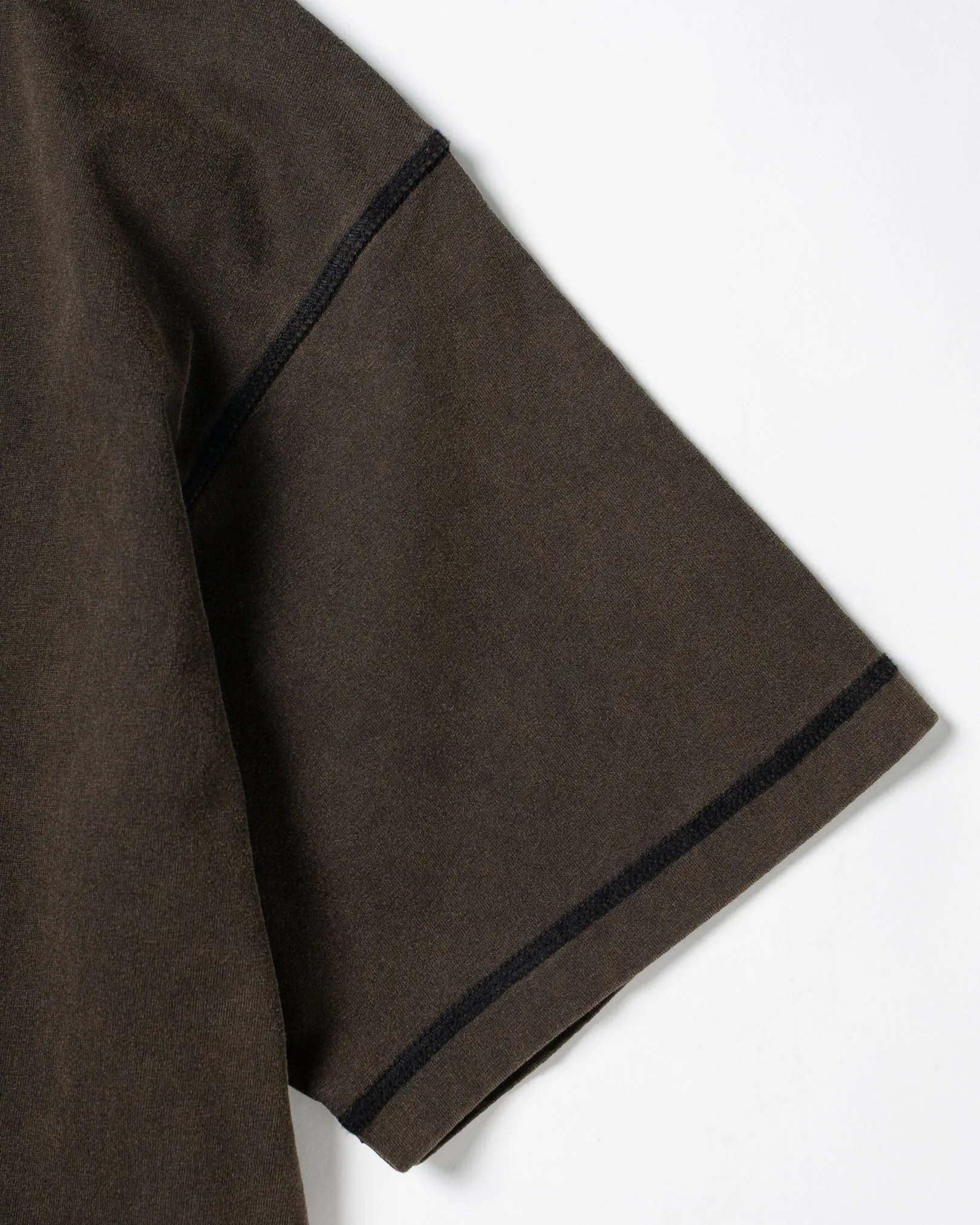 Index Tee Minimalist fashion