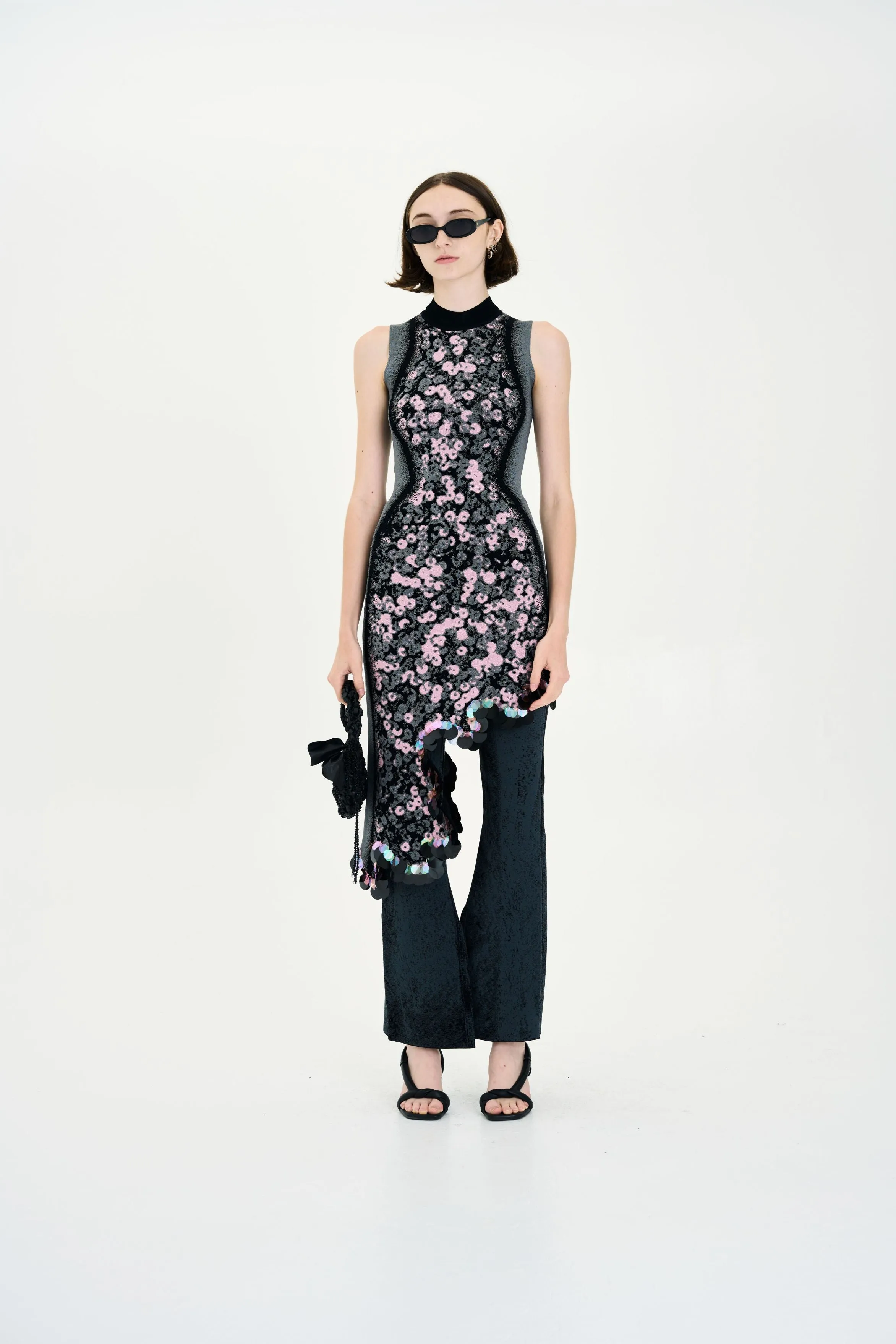 Stretch-Recovery IRIS SIGNATURE WAVY DRESS WITH SEQUINS