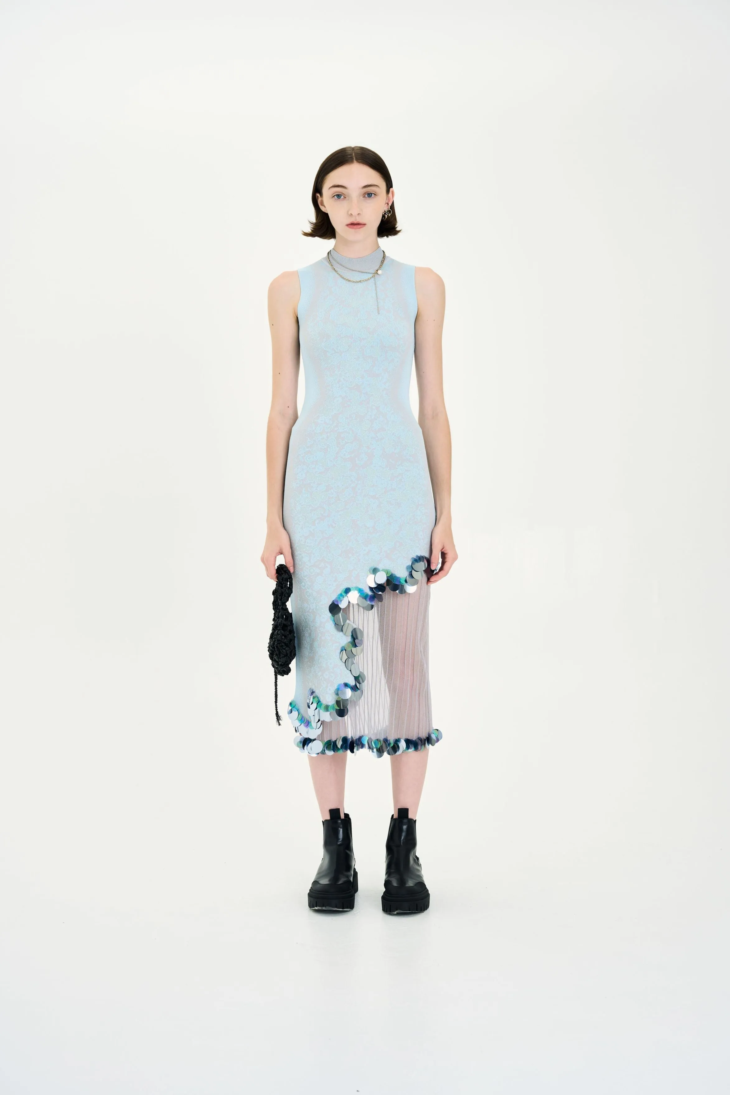 IRIS SIGNATURE WAVY DRESS WITH SEQUINS Formal Setting Gentle Motion