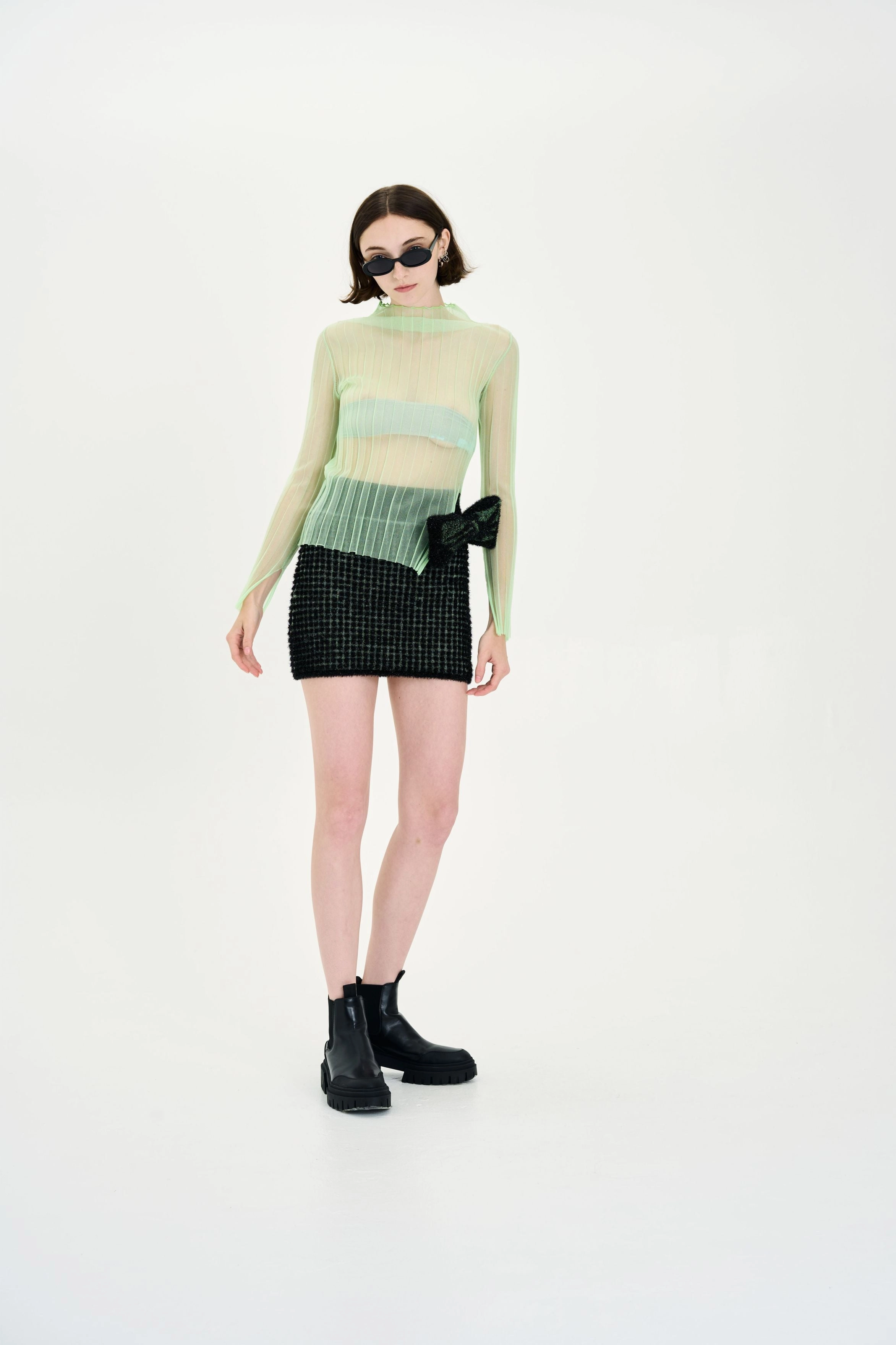 SlipResistant DoubleNeedle Stitching JUWON ORGANZA PLEATED SHEER TOP