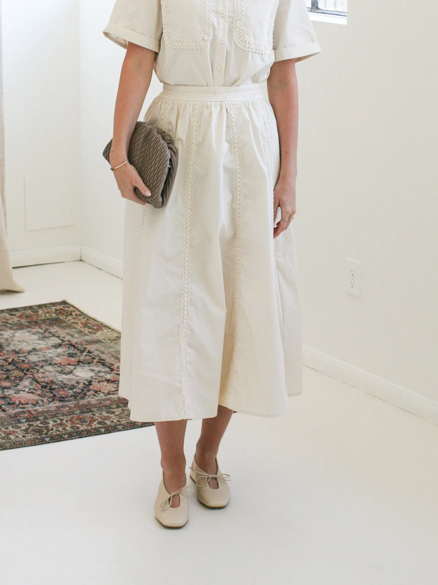 Kendra Midi Skirt Sleek Motion Sturdy Waistband