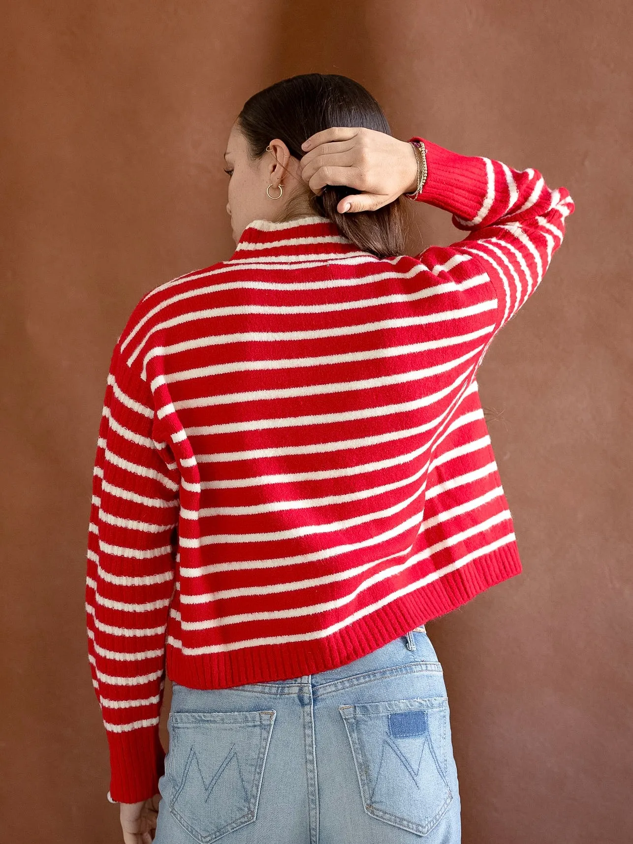 Red Striped Pullover Stretch waistband Minimal Bulk