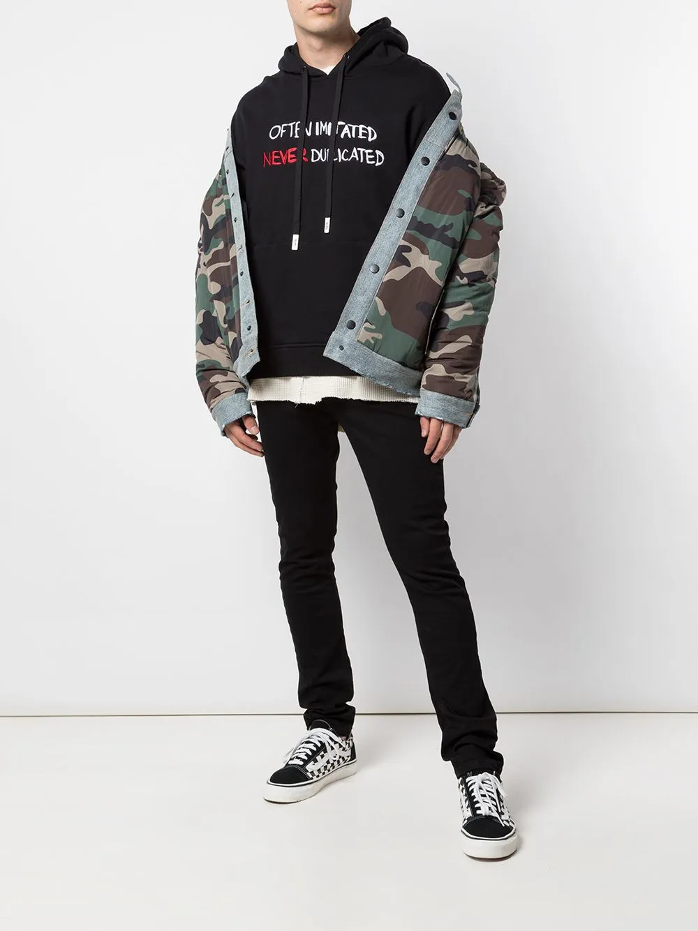 OFTEN IMITATED DROP SHOULDER HOODIE BLACK Spider like