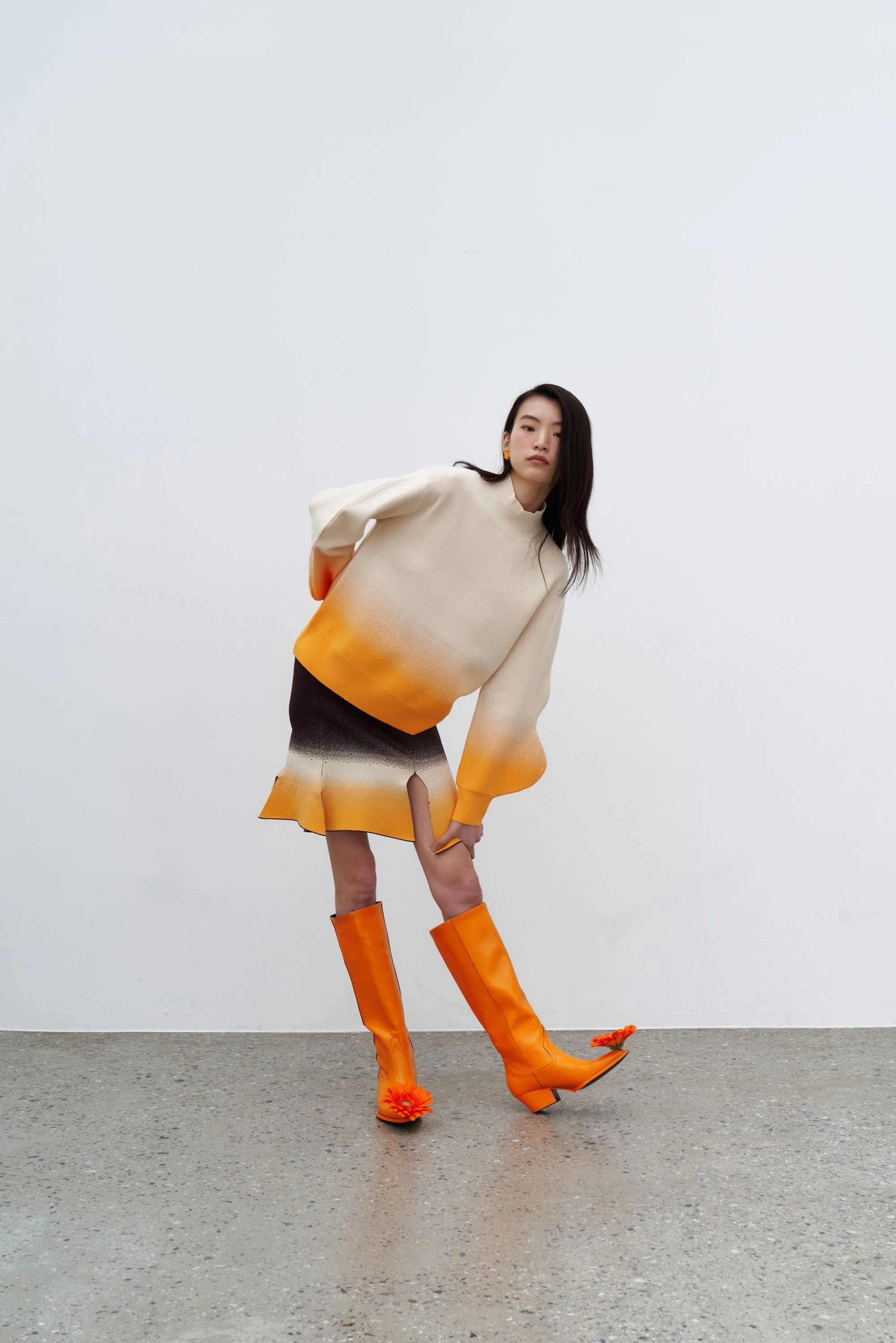 Stylish Dress LIKO GRADIENT PRINT MOCKNECK WITH WAVY SLEEVES