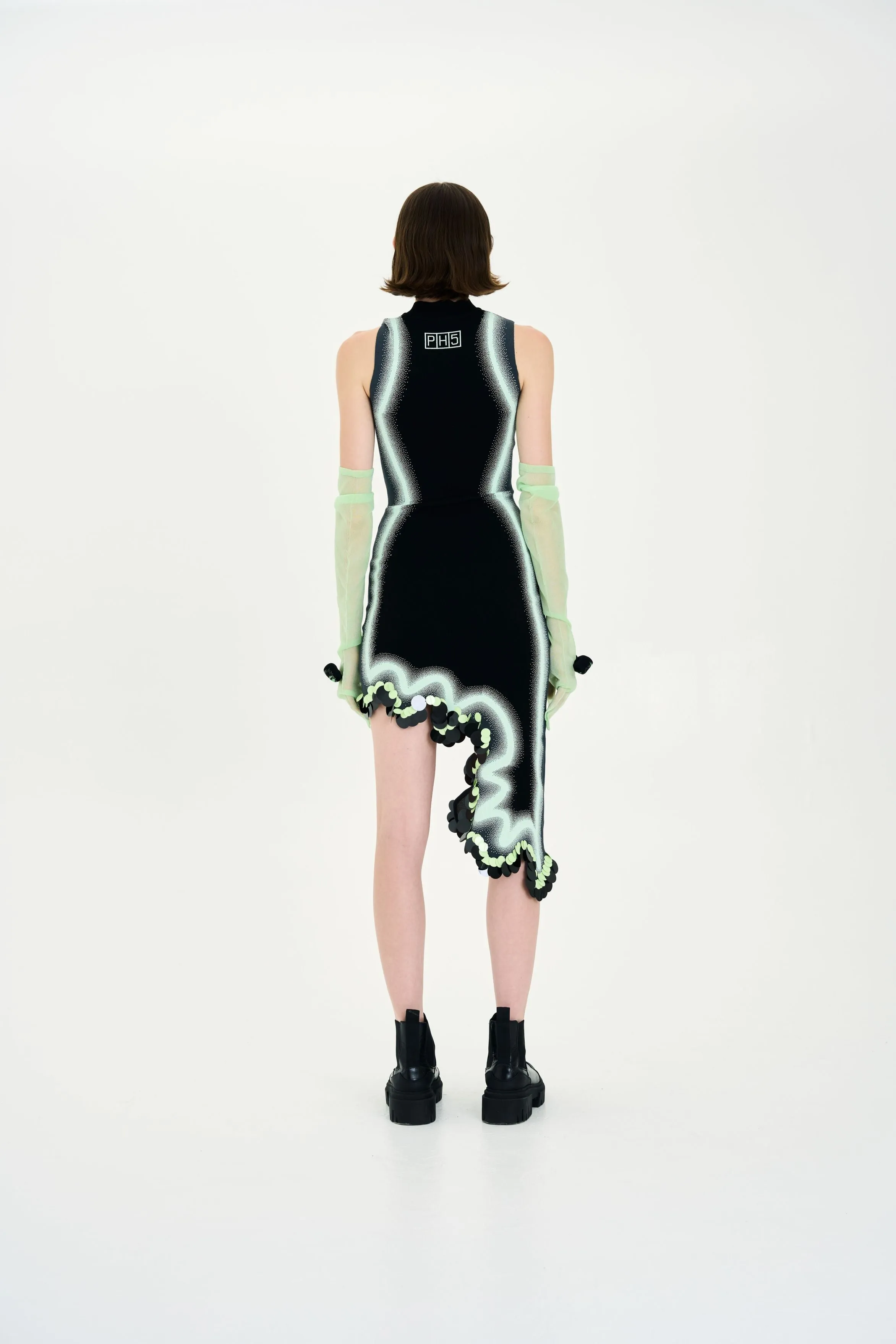 LILA SIGNATURE WAVY DRESS WITH SEQUINS Smile Feel Statement Neck