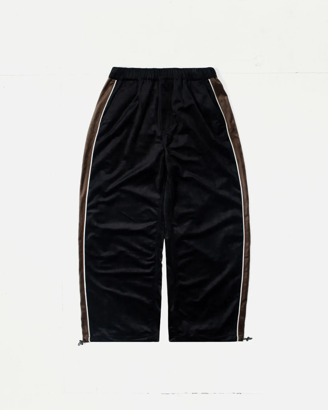 Fresh Fit Loiter Velour Track Pants