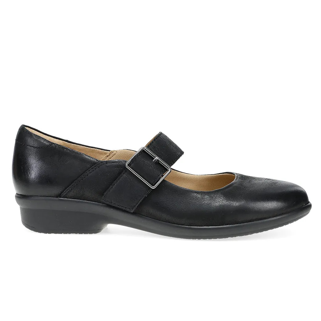 Urban Run Sporty Detail Womens Dansko Collette Wide in Black