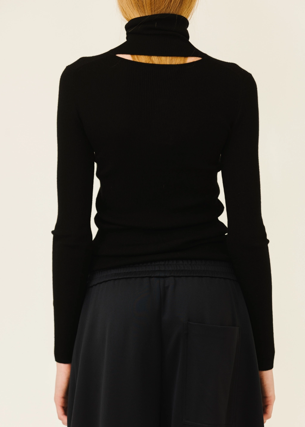 Tibi Feather Weight Ribbed Sweater Turtle Neck Pullover in Black QuickDry Technology ReflectiveTrimDetails