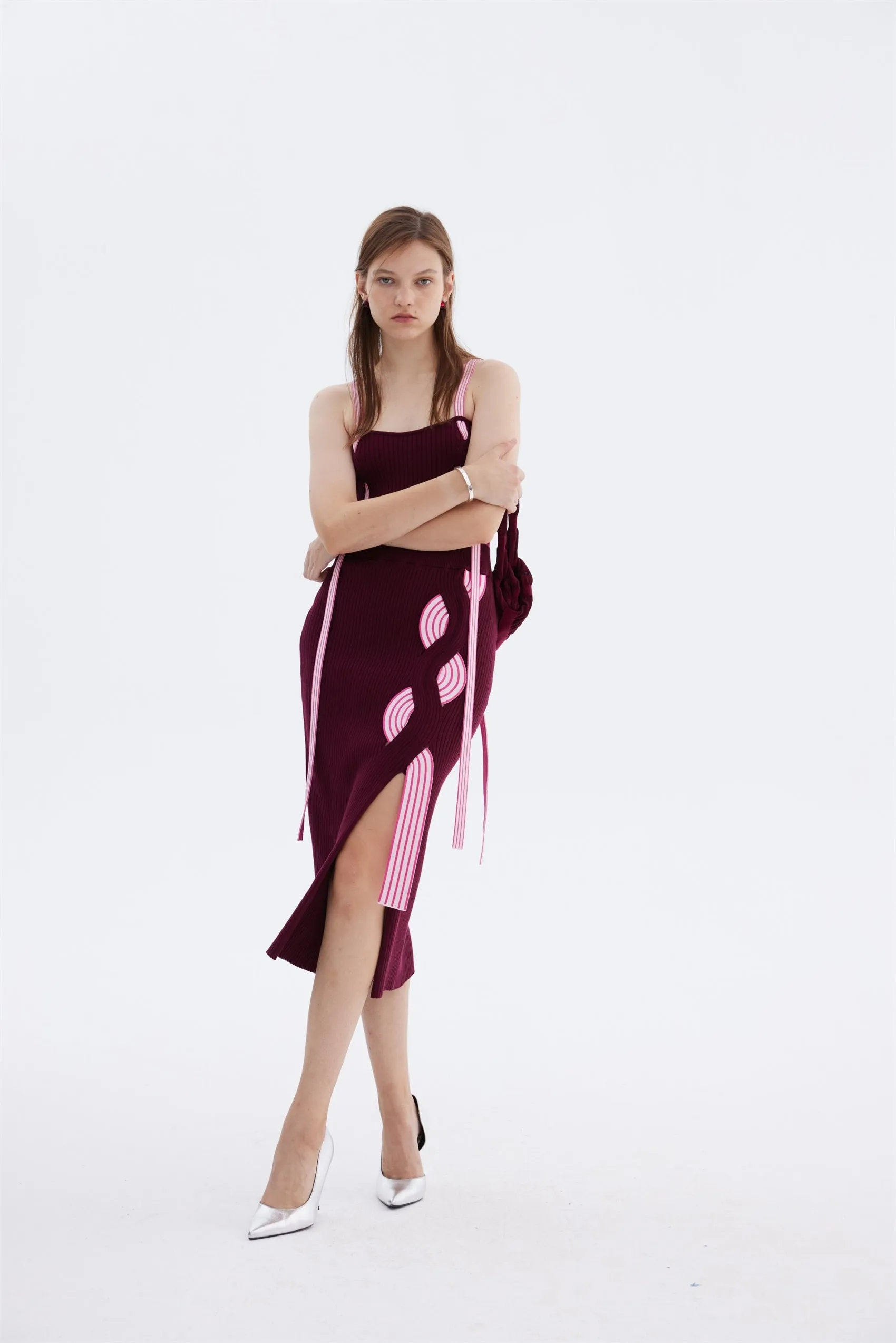 ELLIE MIDI SKIRT WITH TRAVELING RIBS Stretchable Design