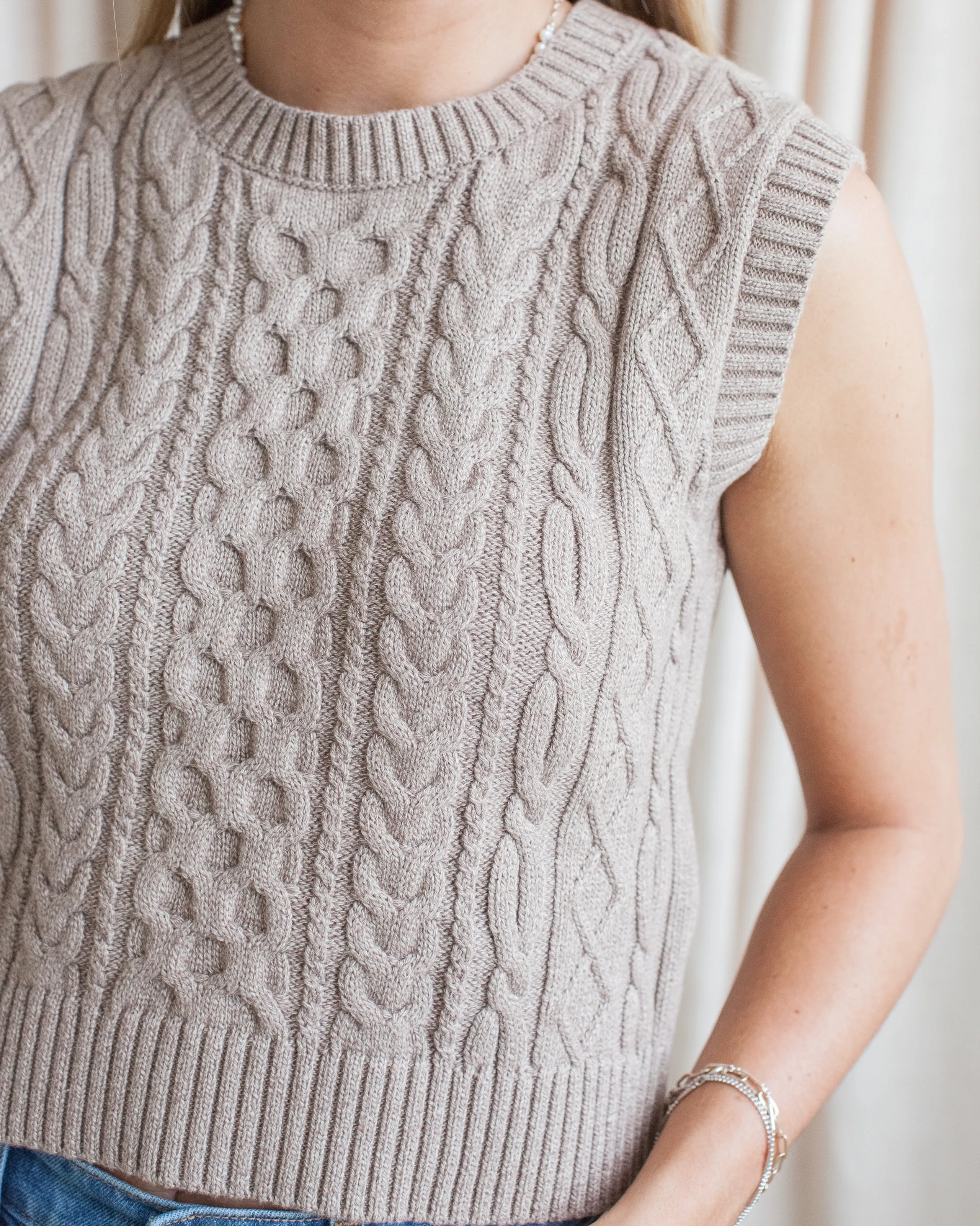 Colby Knit Vest - Beige Performance Comfort Fit Casual Style Wear