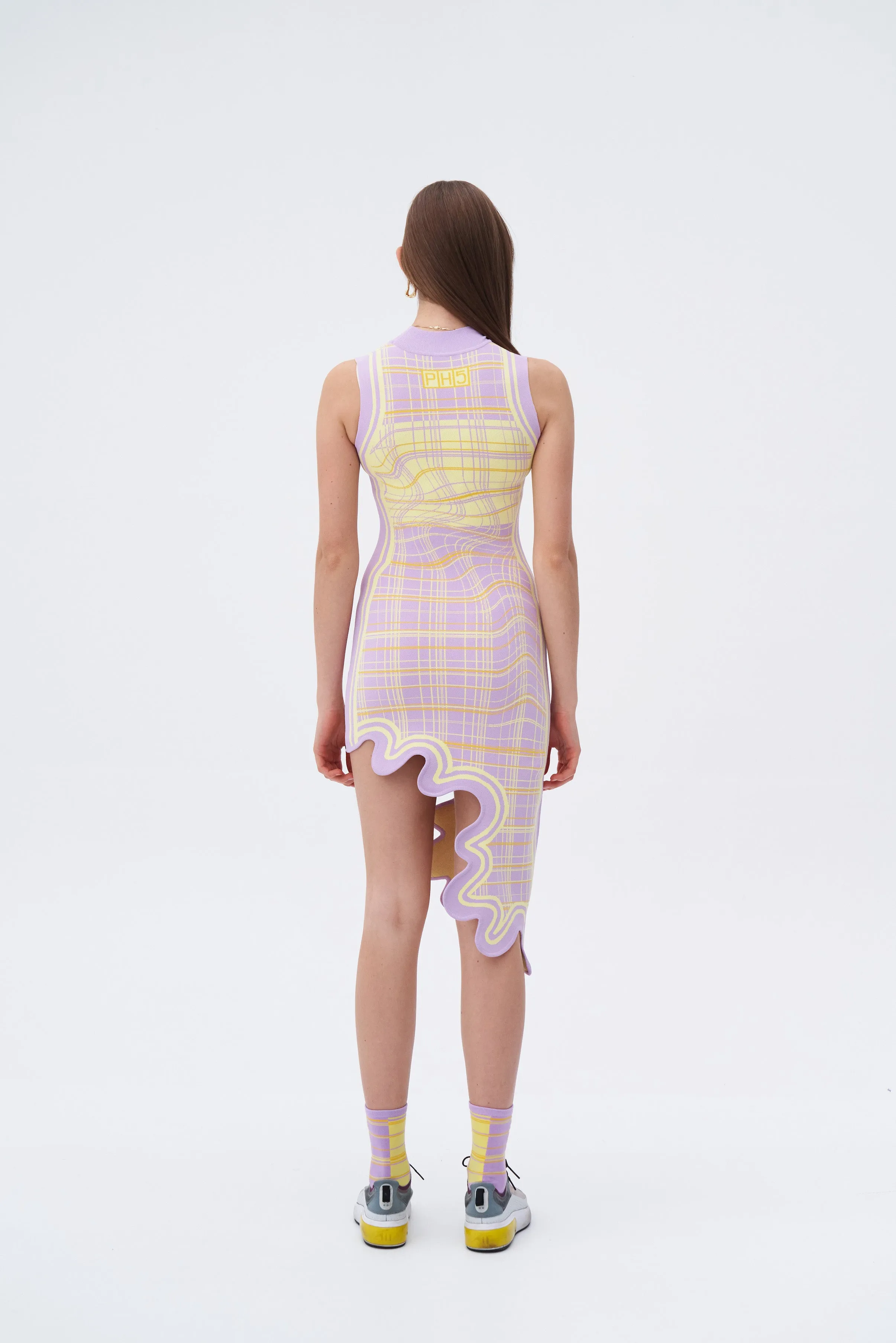 MIA SIGNATURE WAVY PLAID DRESS IN ECO YARN Fall Go