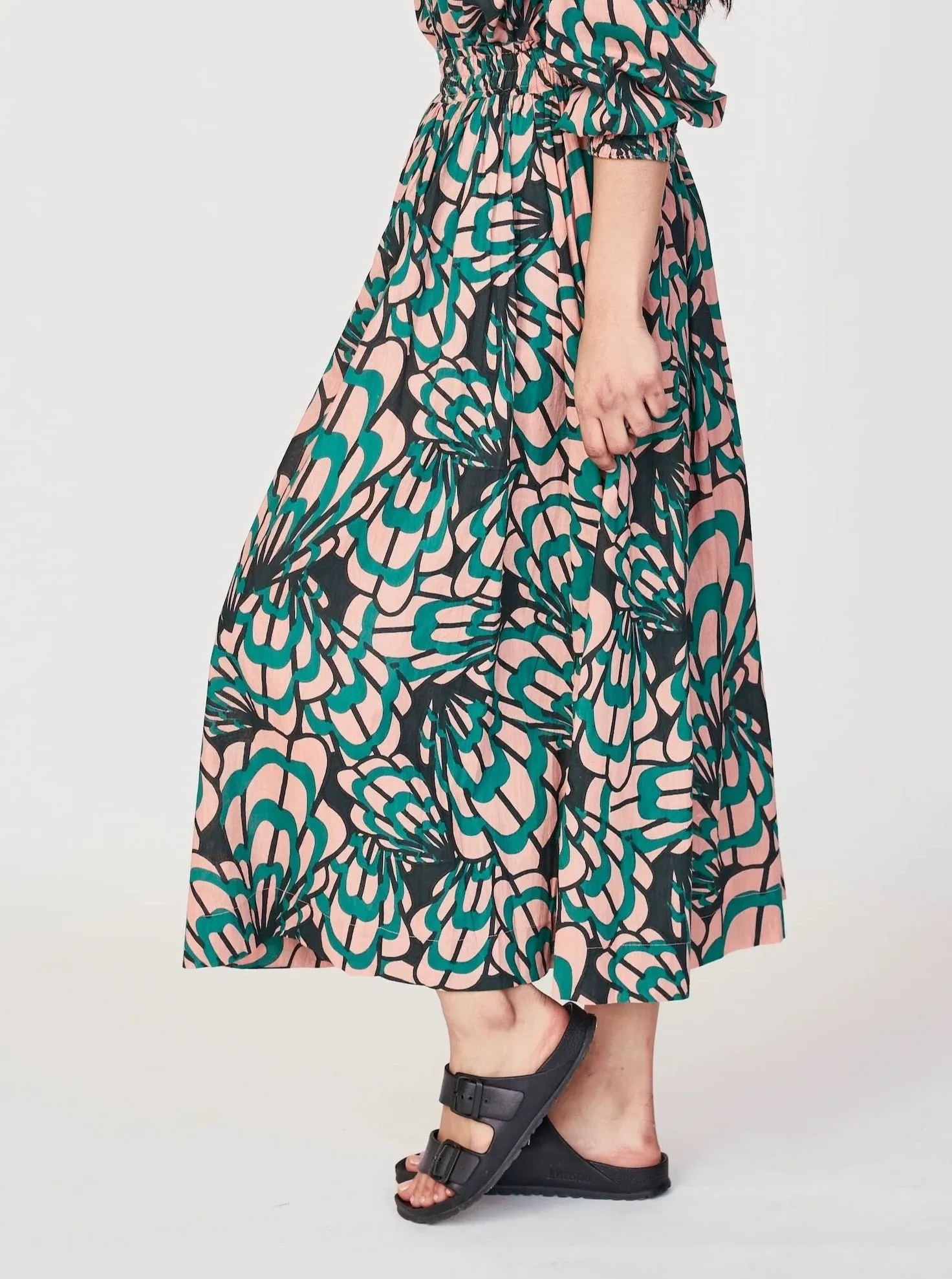 Subtle Details Mirth Verona Skirt in Paradise Shell
