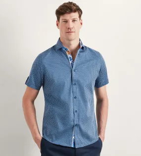 Modern Fit Short Sleeve Geo Pattern Casual Shirt Checkered Style Cozy Option