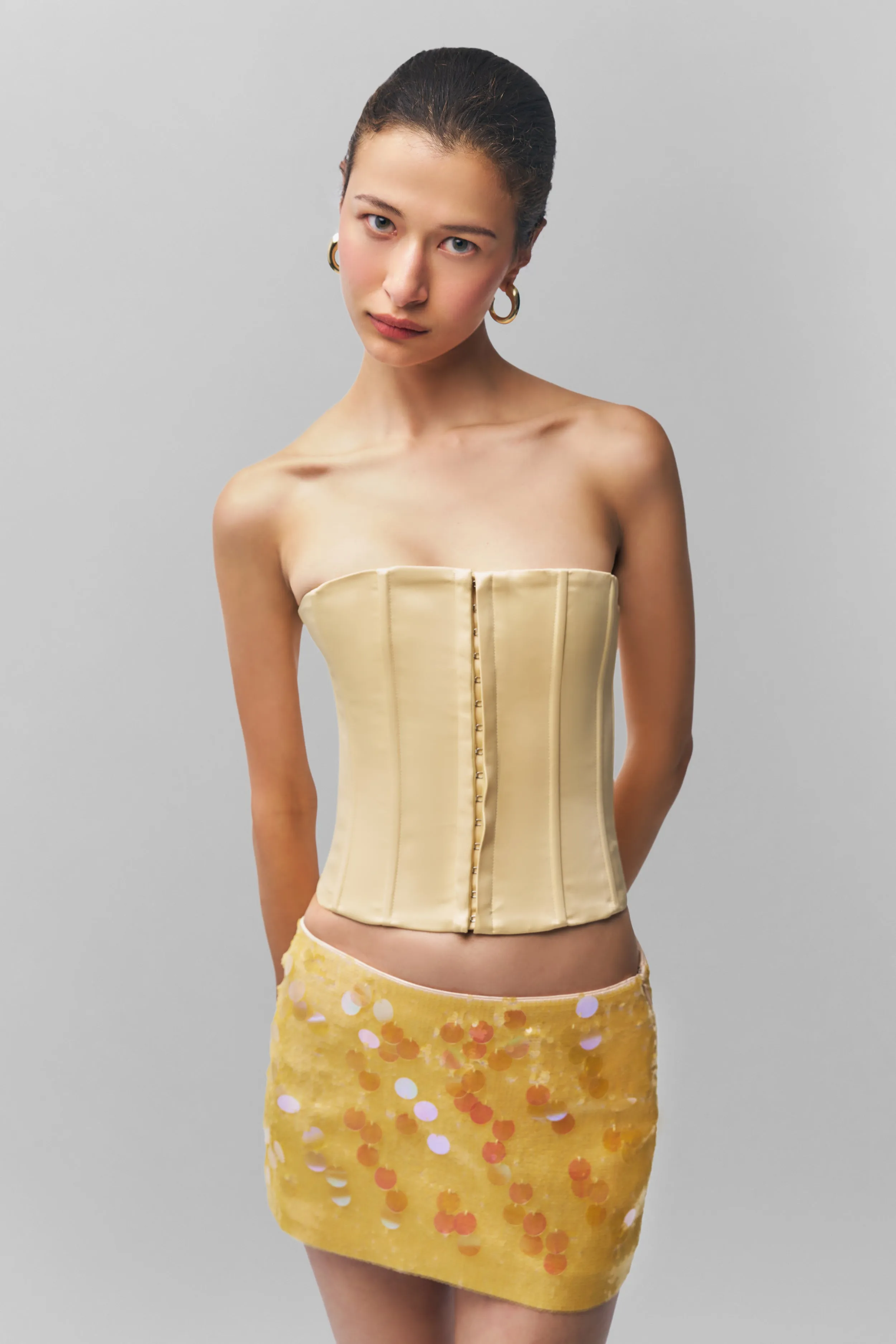 Low Rise Paillette Skirt Sleek Comfort