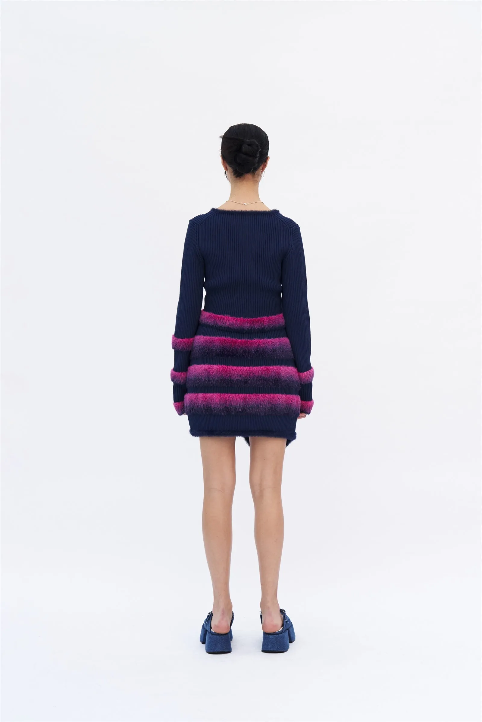 Oversized Fit MOROSE FAUX FUR TRIMMED CROPPED CARDIGAN