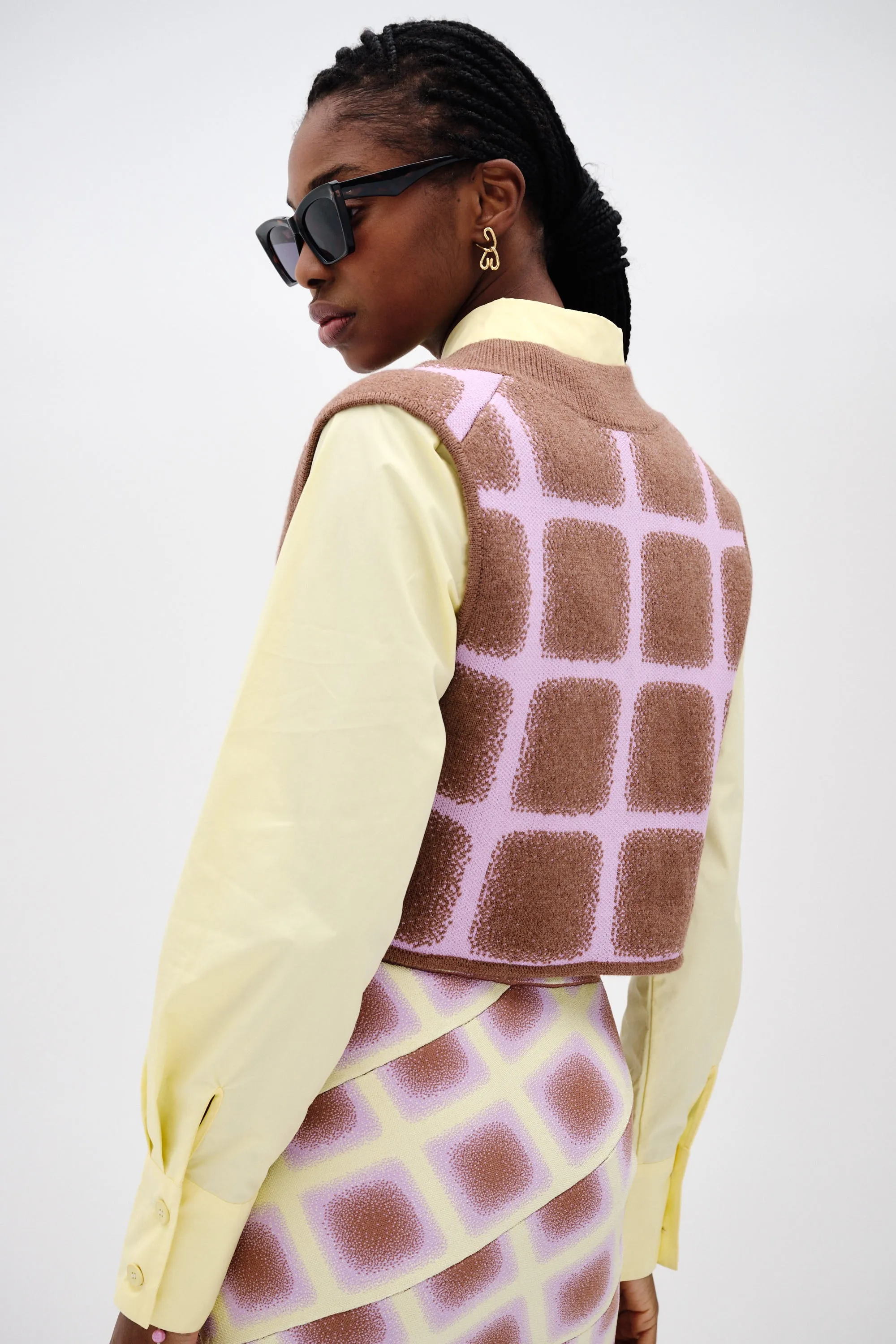 REYNOLDS PLAID CROPPED VEST Low Profile Seaming Machine Washable Fabric