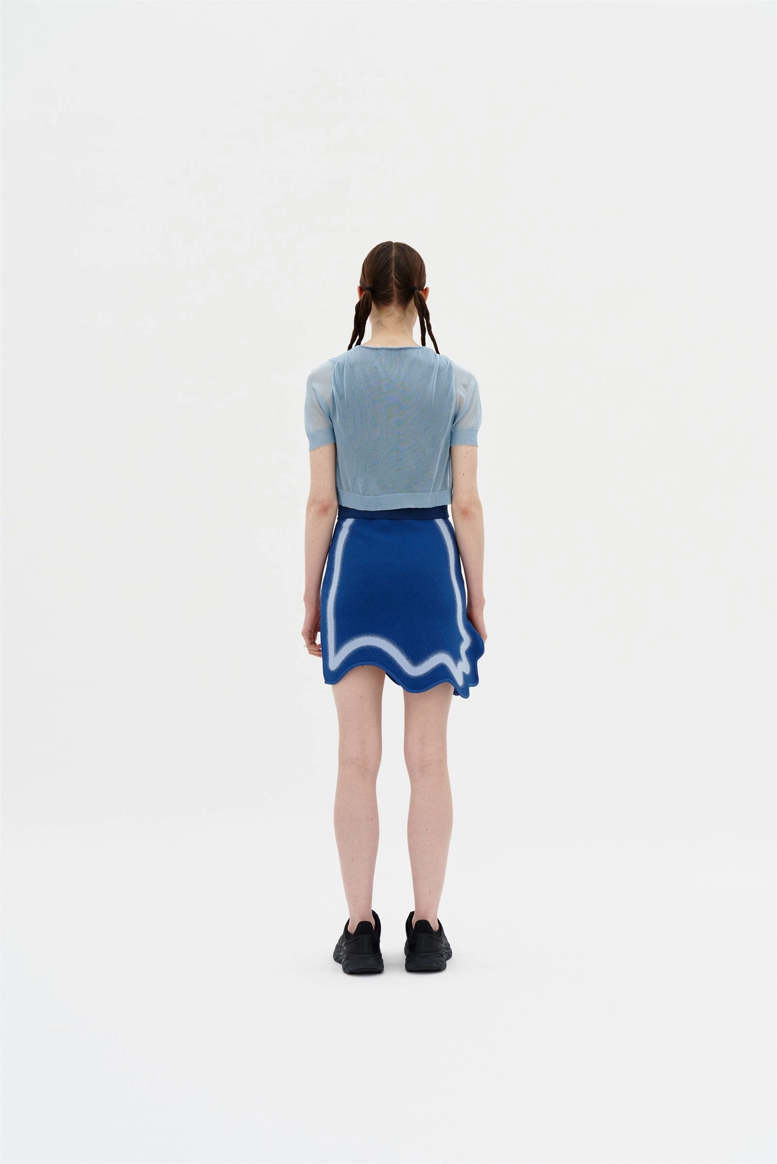 NALA SHEER LAYERING CROPPED TEE NonRestrictive Cut