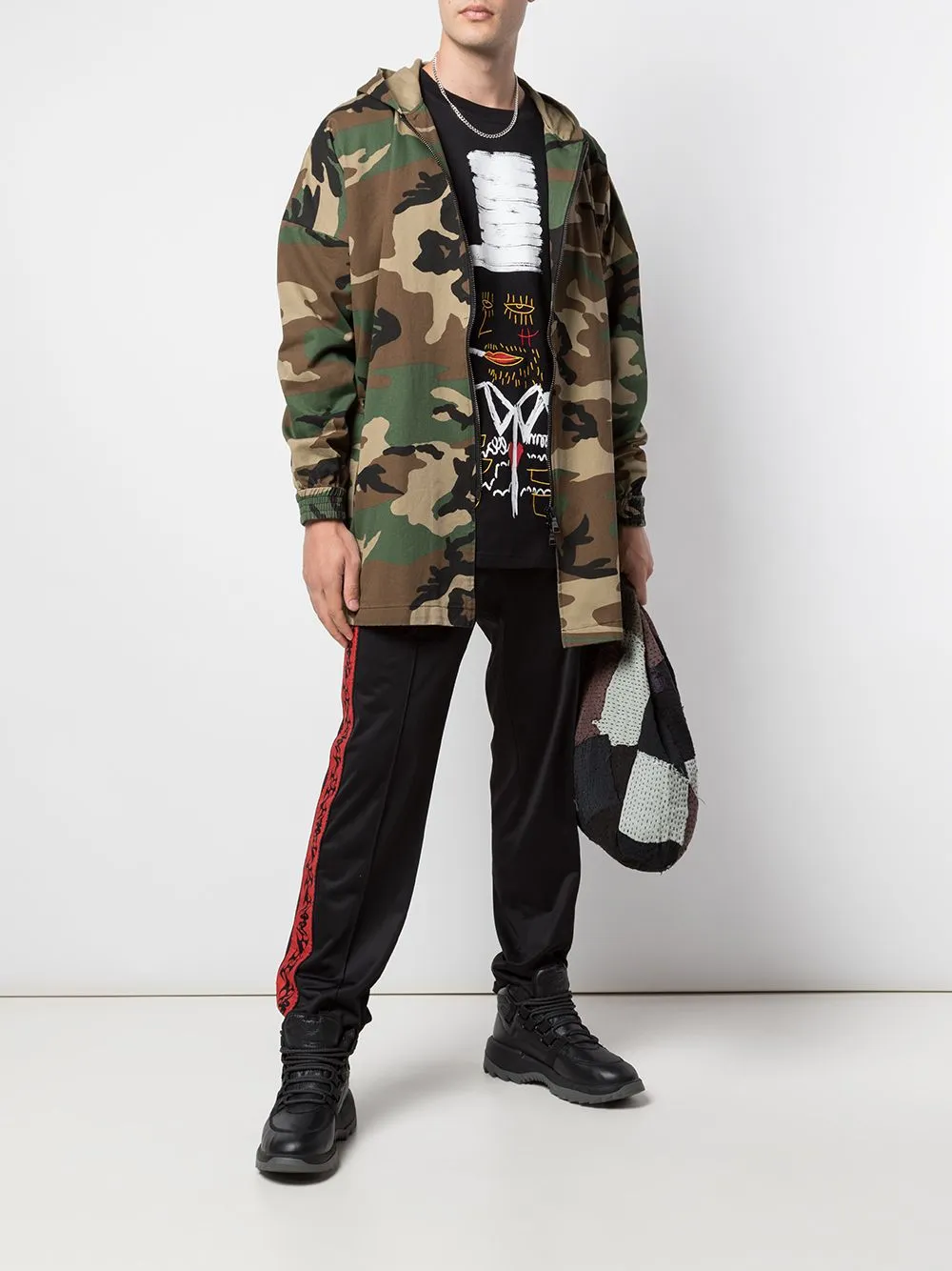 NO SMOKIN' JACKET JUNGLE CAMO Fade Resistant Dye