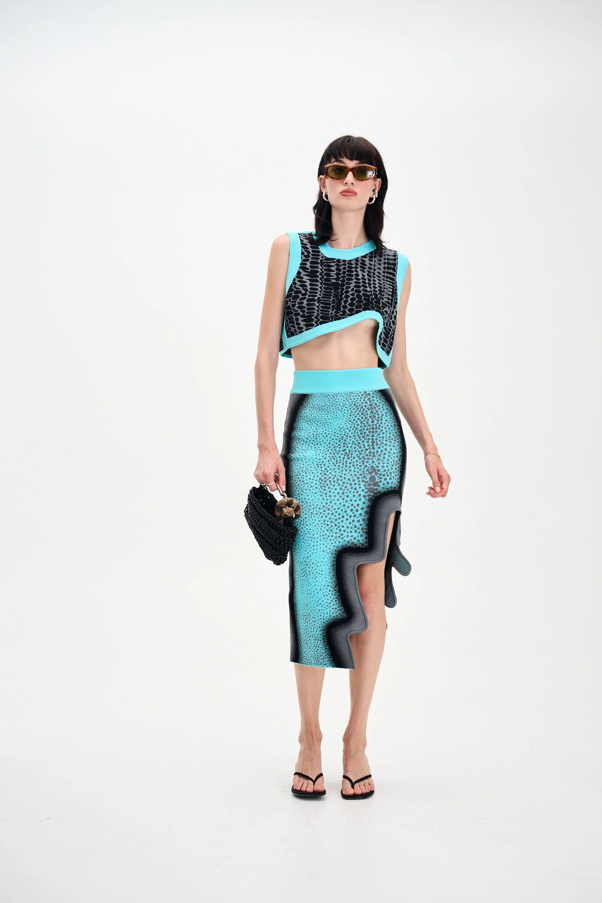 Moisture Control Technology Biodegradable Fiber DAHLIA OVERSIZED WAVY CROP TOP