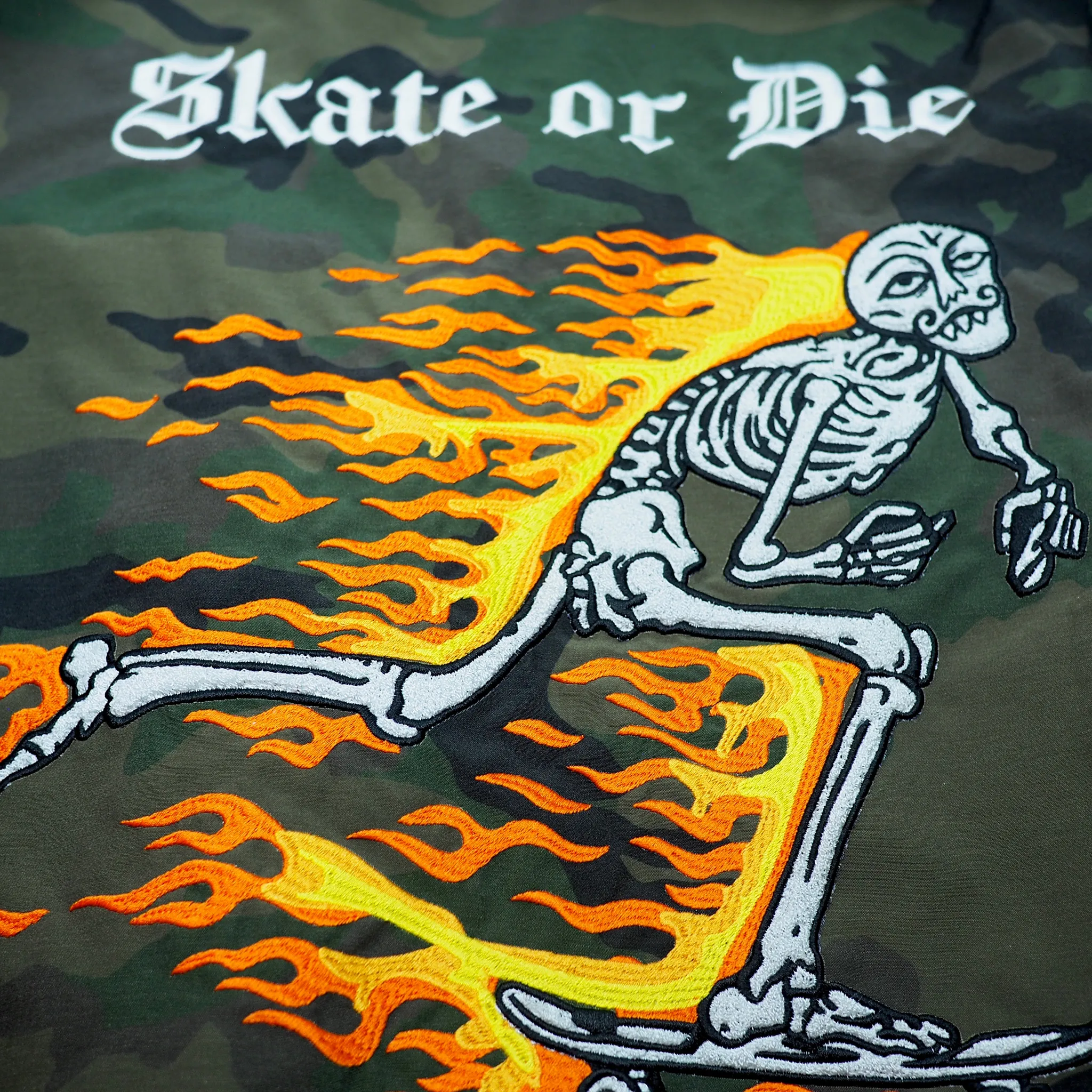 Eco Friendly Dyed Fabric EYES ON FIRE JACKET CAMO