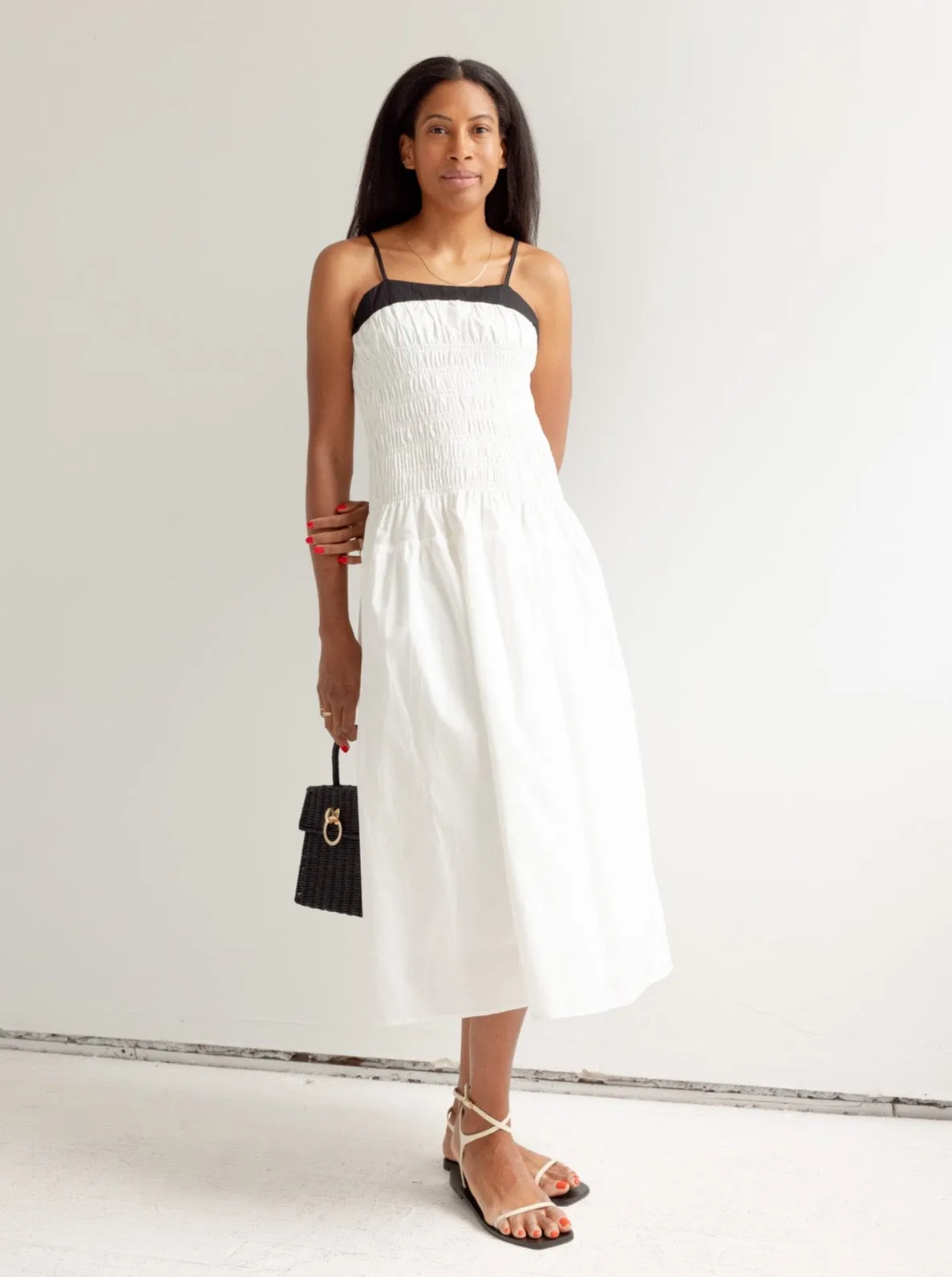 Fresh Fit Flower Grace Maude Contrast Dress