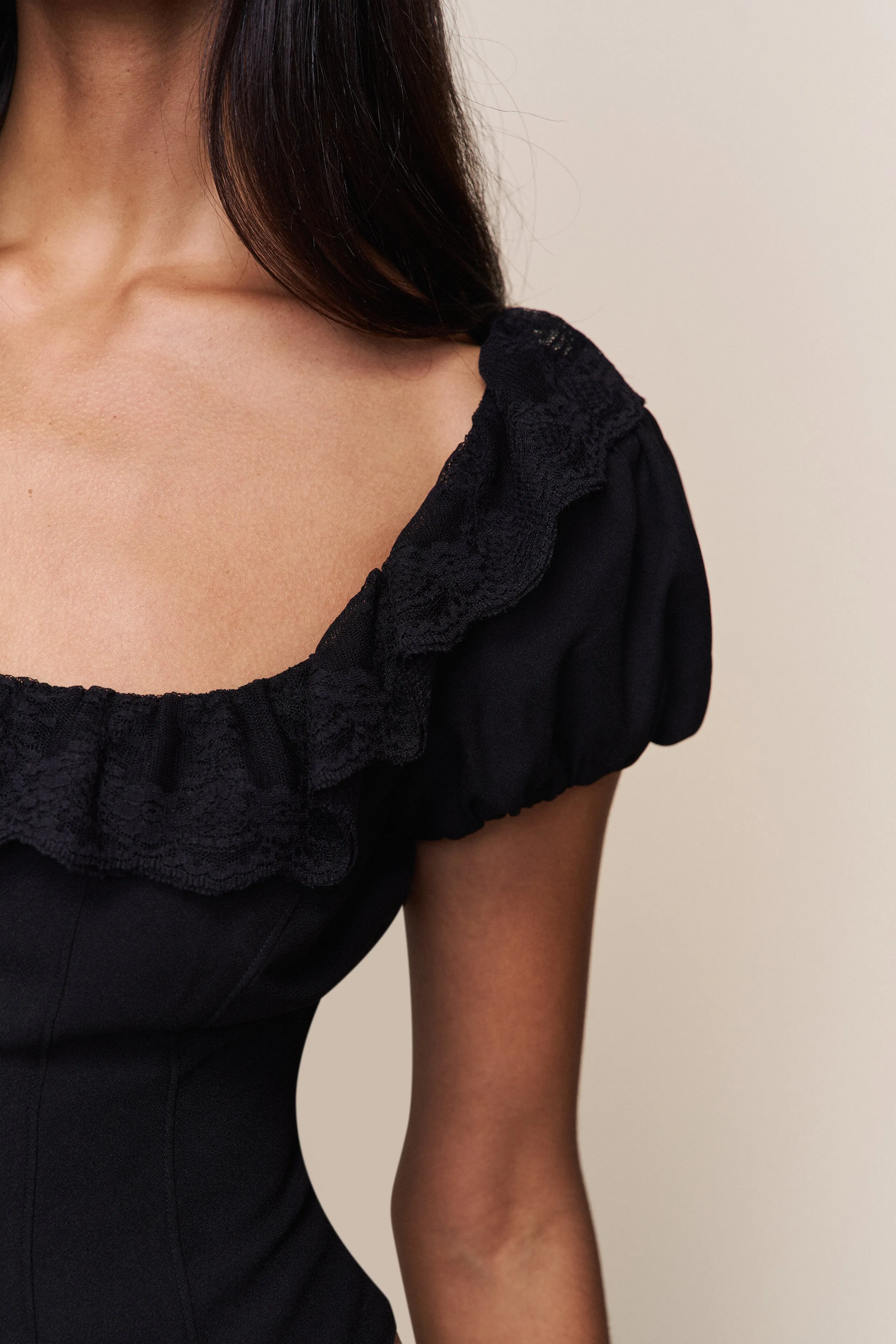 All-Purpose Wear NonChafing Fabric Paloma Short Sleeve Top