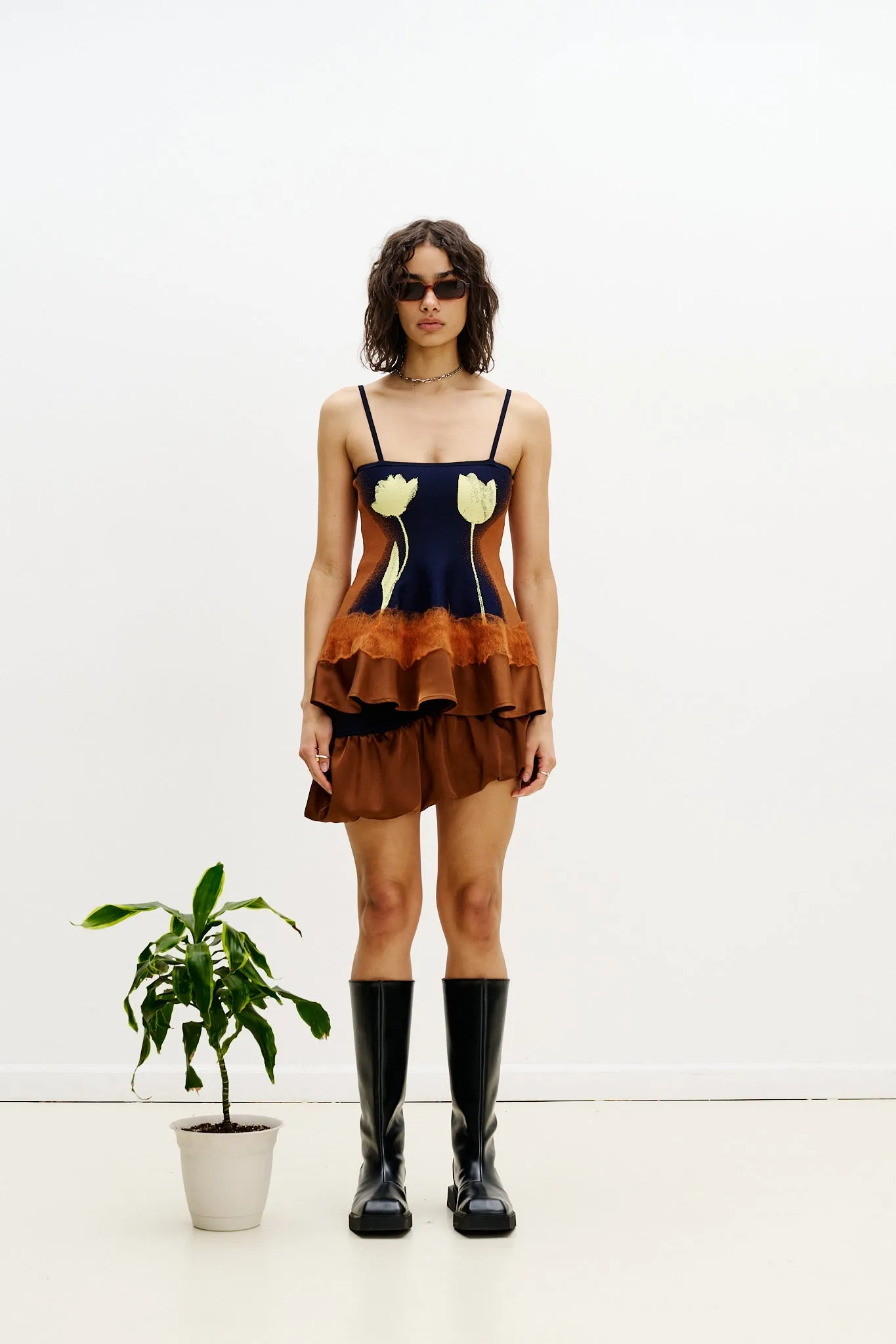 POSEY MIXED MEDIA WAVY MINI SKIRT Simple Utility