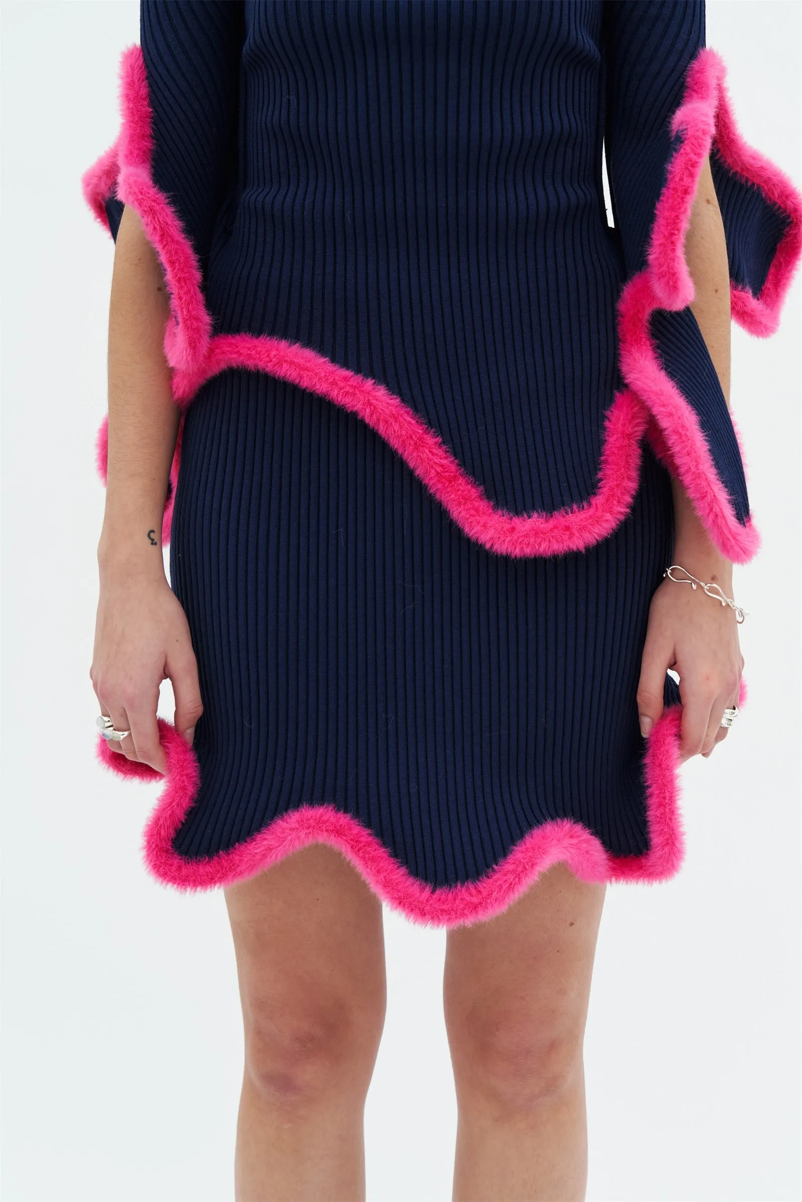 DORI 3D WAVY MINI SKIRT Water resistant coating