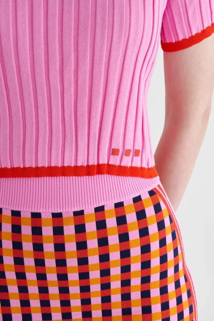 LayeredNeckline Saclay Simple Crop Top