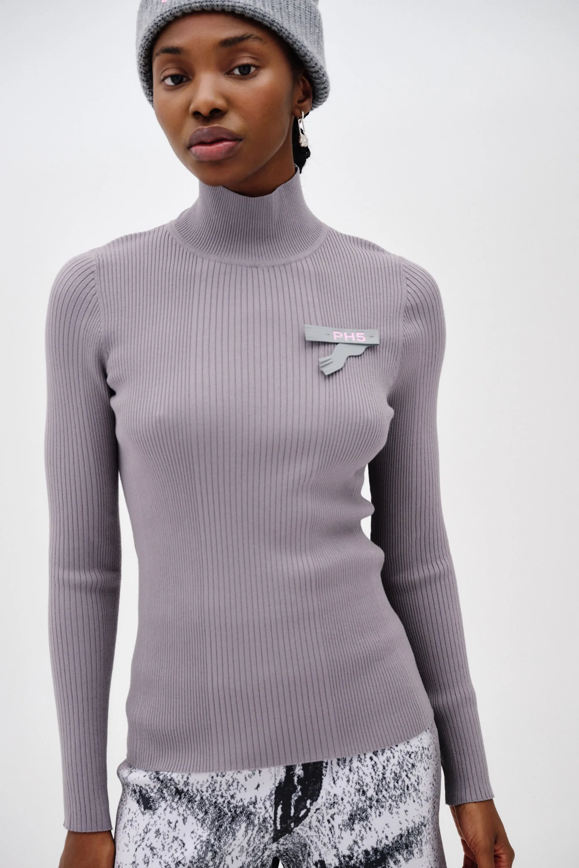 DORY hydraKNIT TURTLENECK TOP Convertible Style