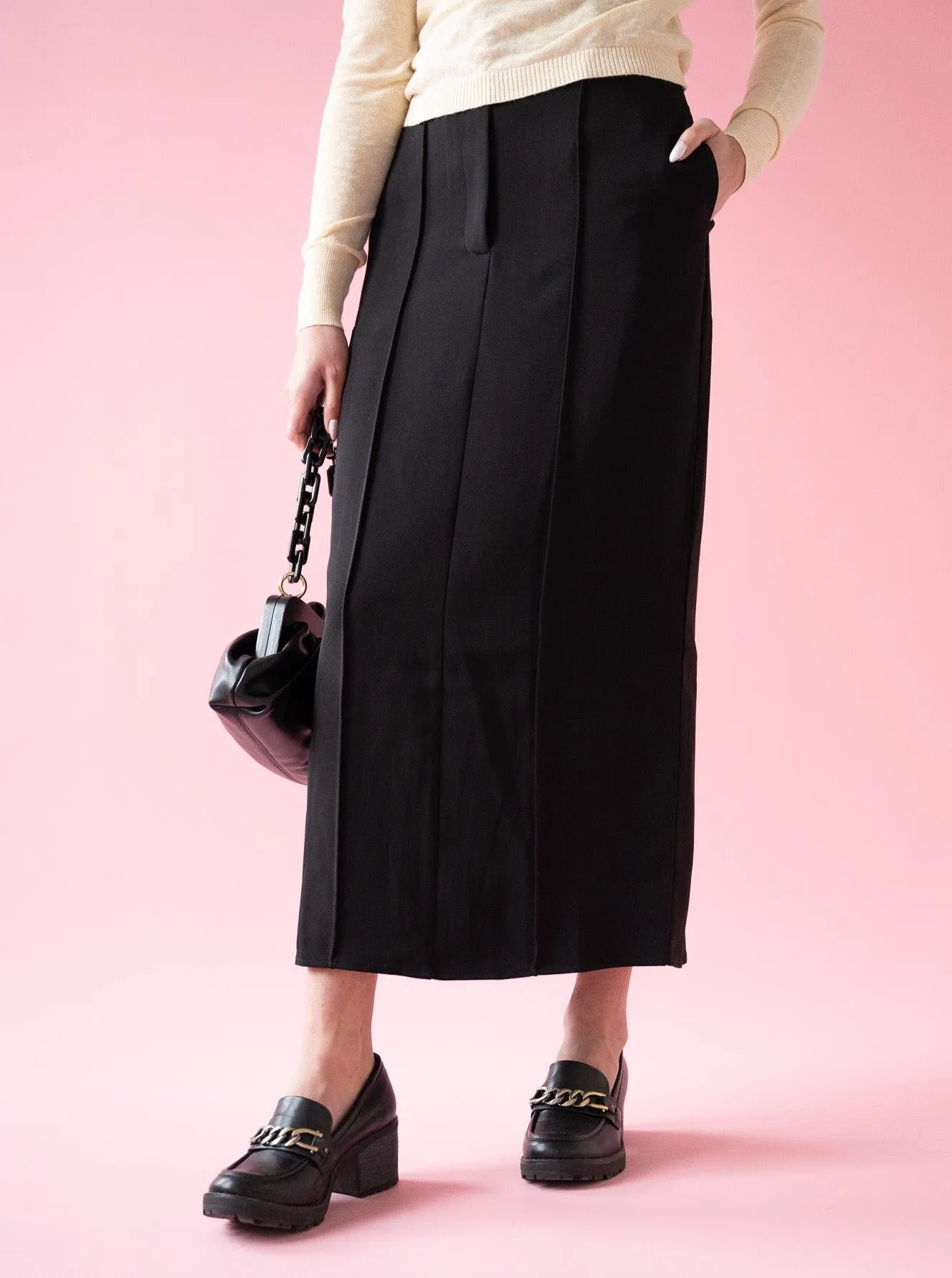 Emerson Stretch Skirt Subtle Finish Daily Favorite