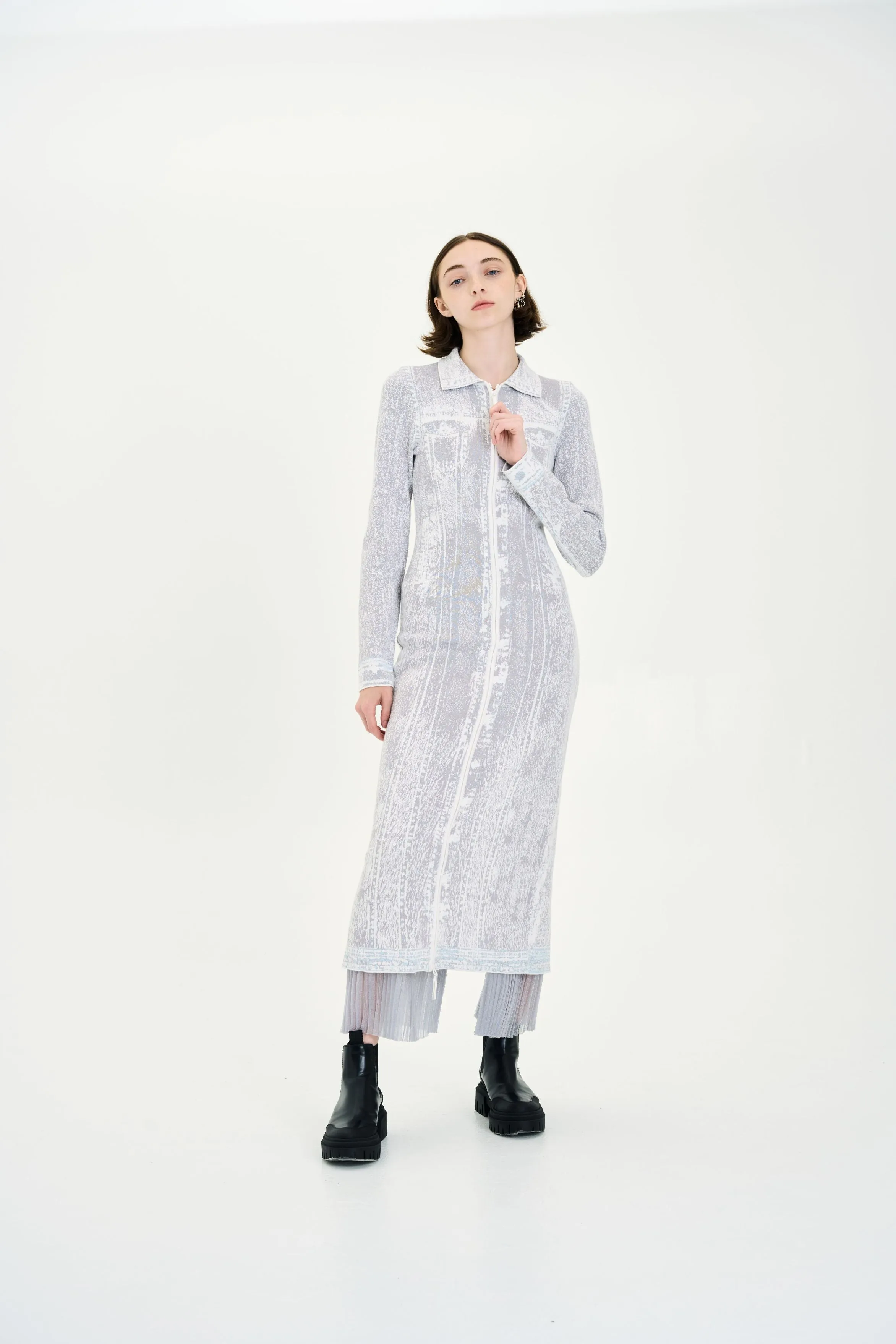 SUSAN DENIM PRINT LONG JACKET Easy Layering Ventilated Back Panel