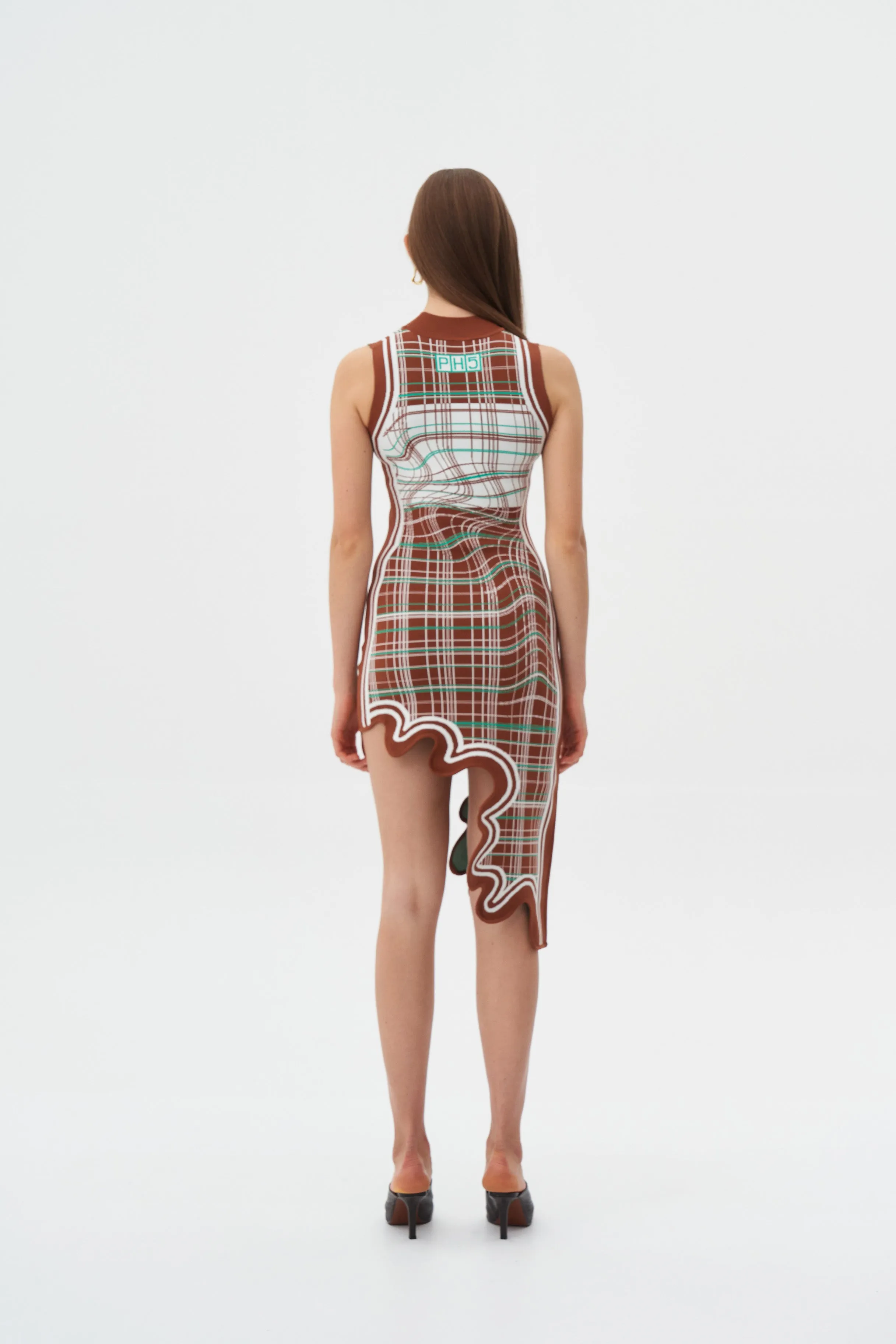 Classic-style Casual and Stylish MIA SIGNATURE WAVY PLAID DRESS IN ECO YARN