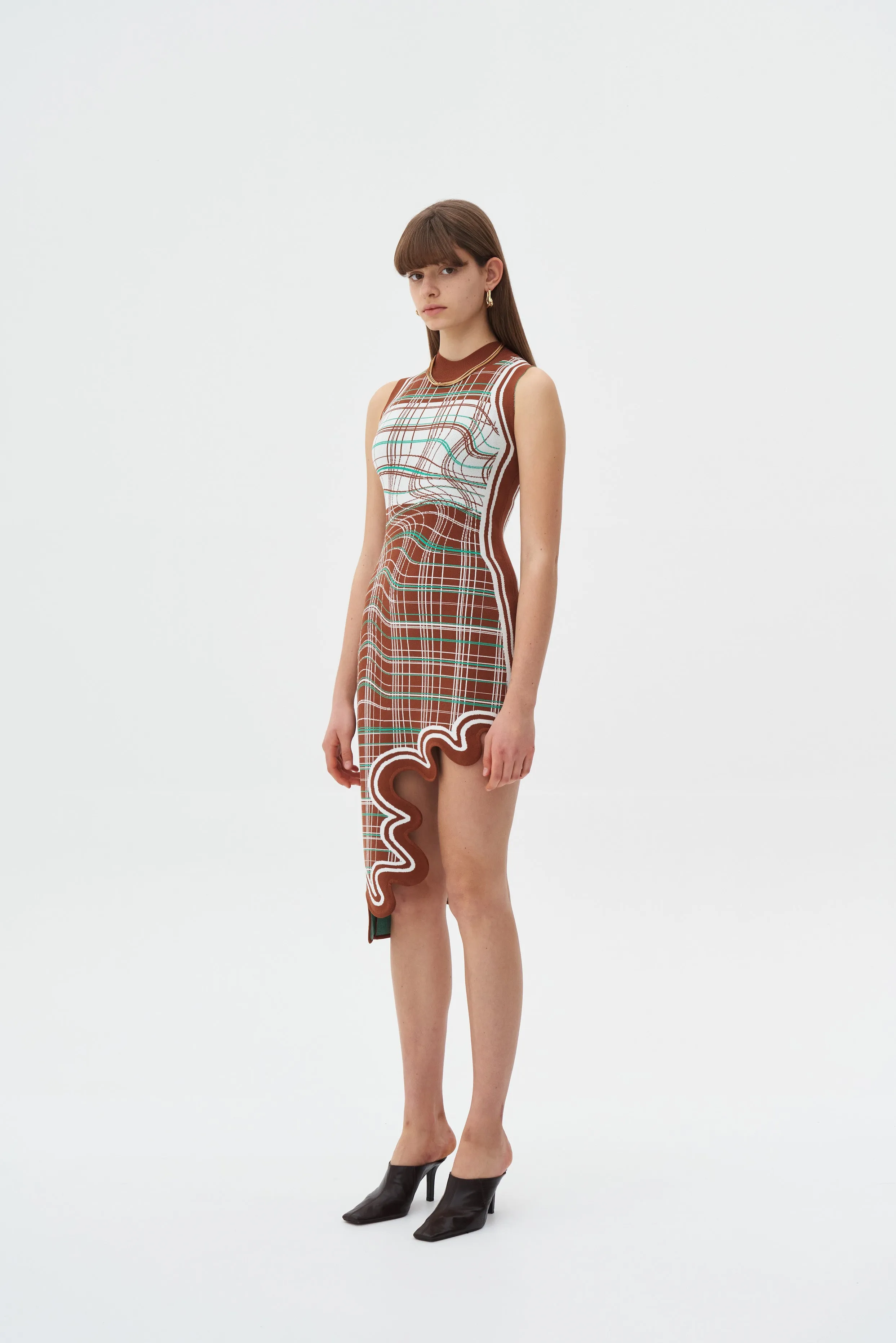 Tailored-fit MIA SIGNATURE WAVY PLAID DRESS IN ECO YARN