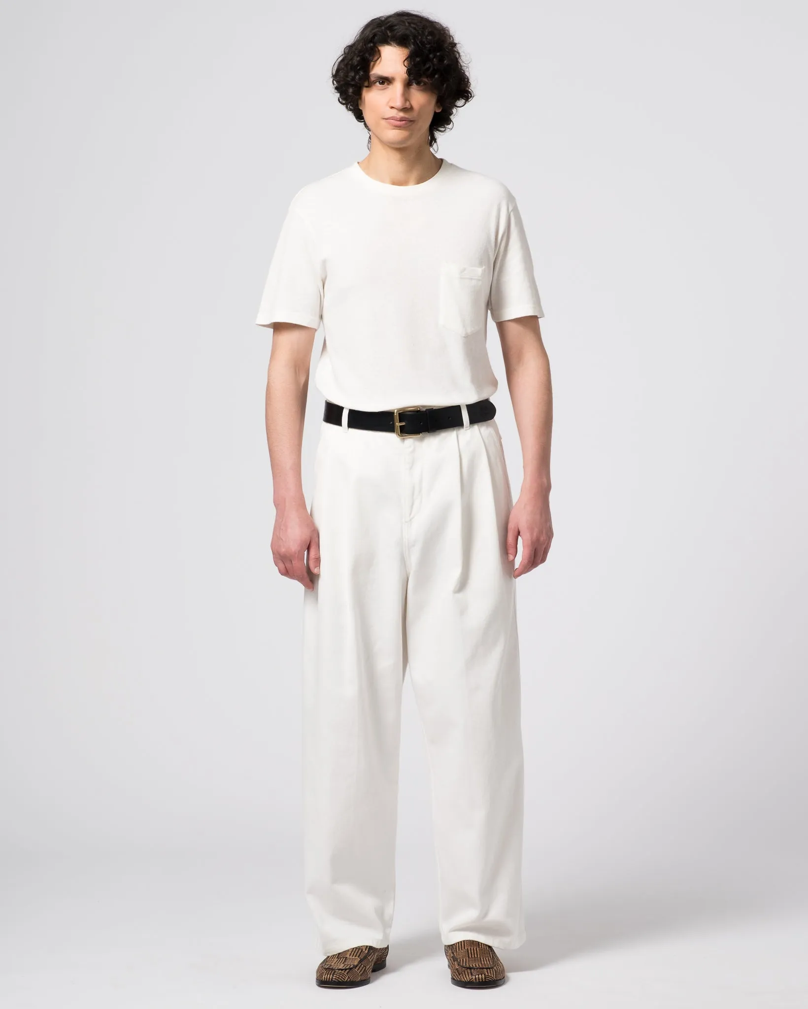 Casual and Soft Standard Body Fit Basic Pocket T Cotton Hemp White