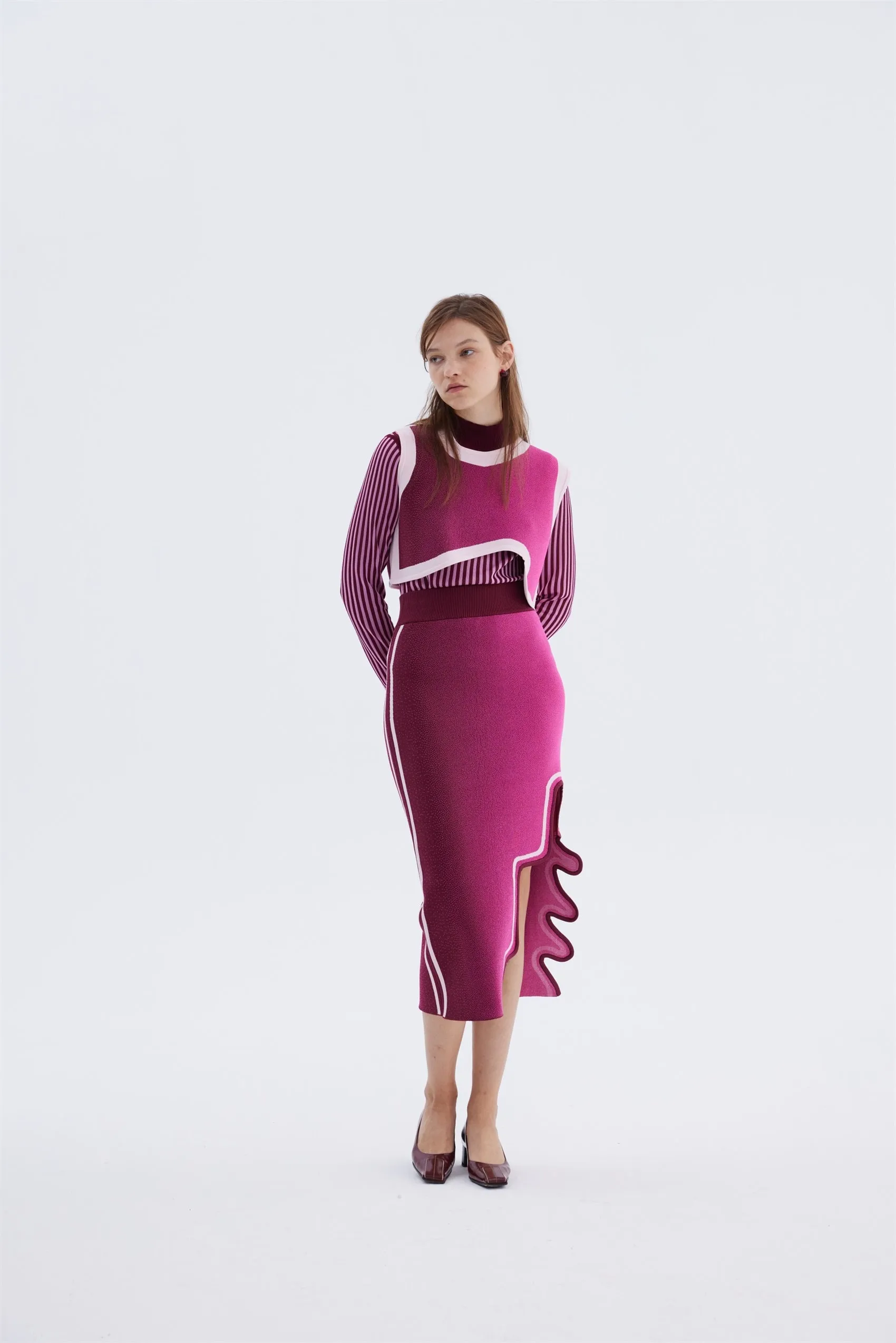 DAHLIA OVERSIZED WAVY CROP TOP Adjustable Cuff