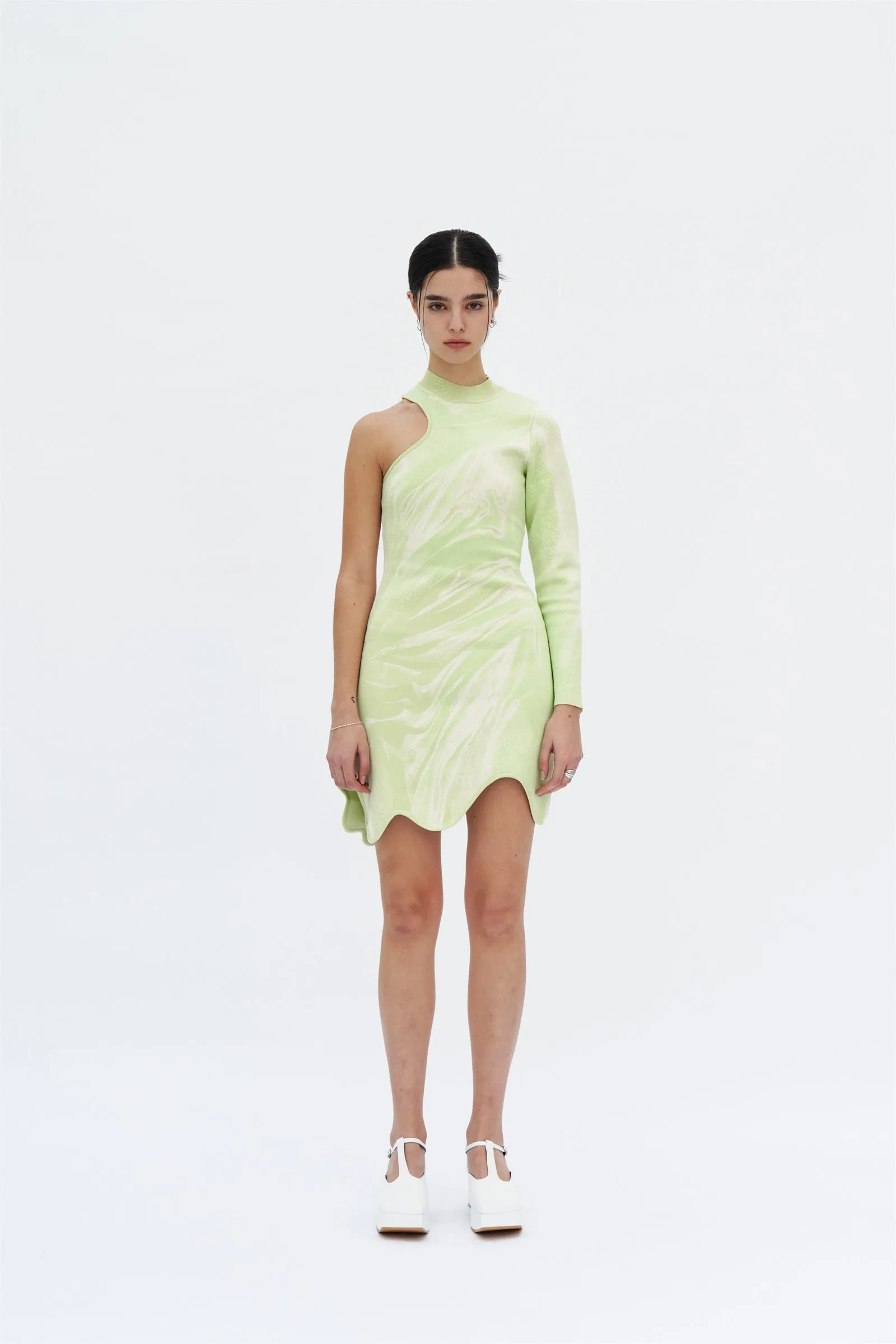 Chilly Wear Calm Lines REX ONE SLEEVE WAVY DRESS