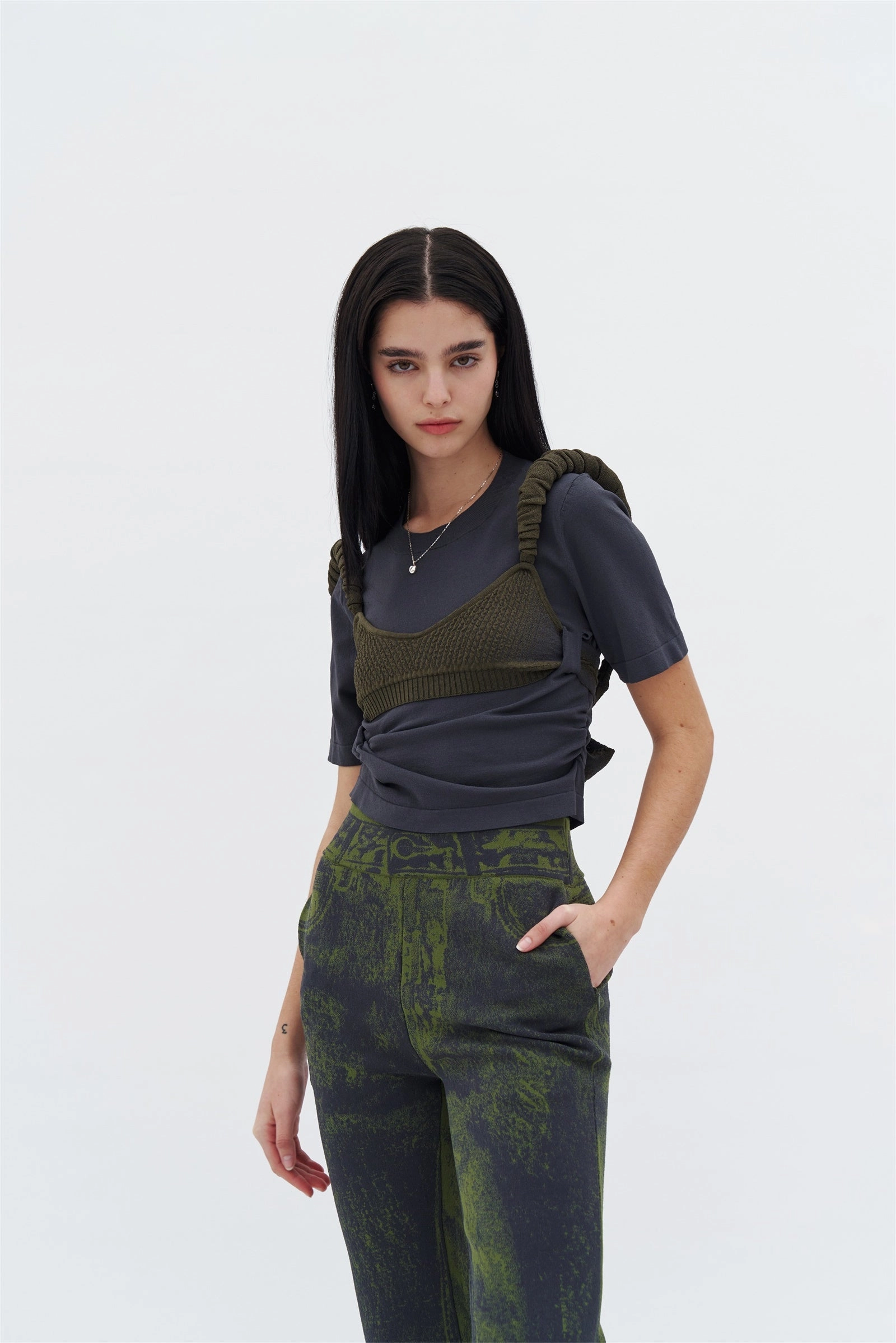 QuickReleaseFastenings Wrinkle Free Weave COCO 3D BUBBLE SHORT SLEEVE TOP