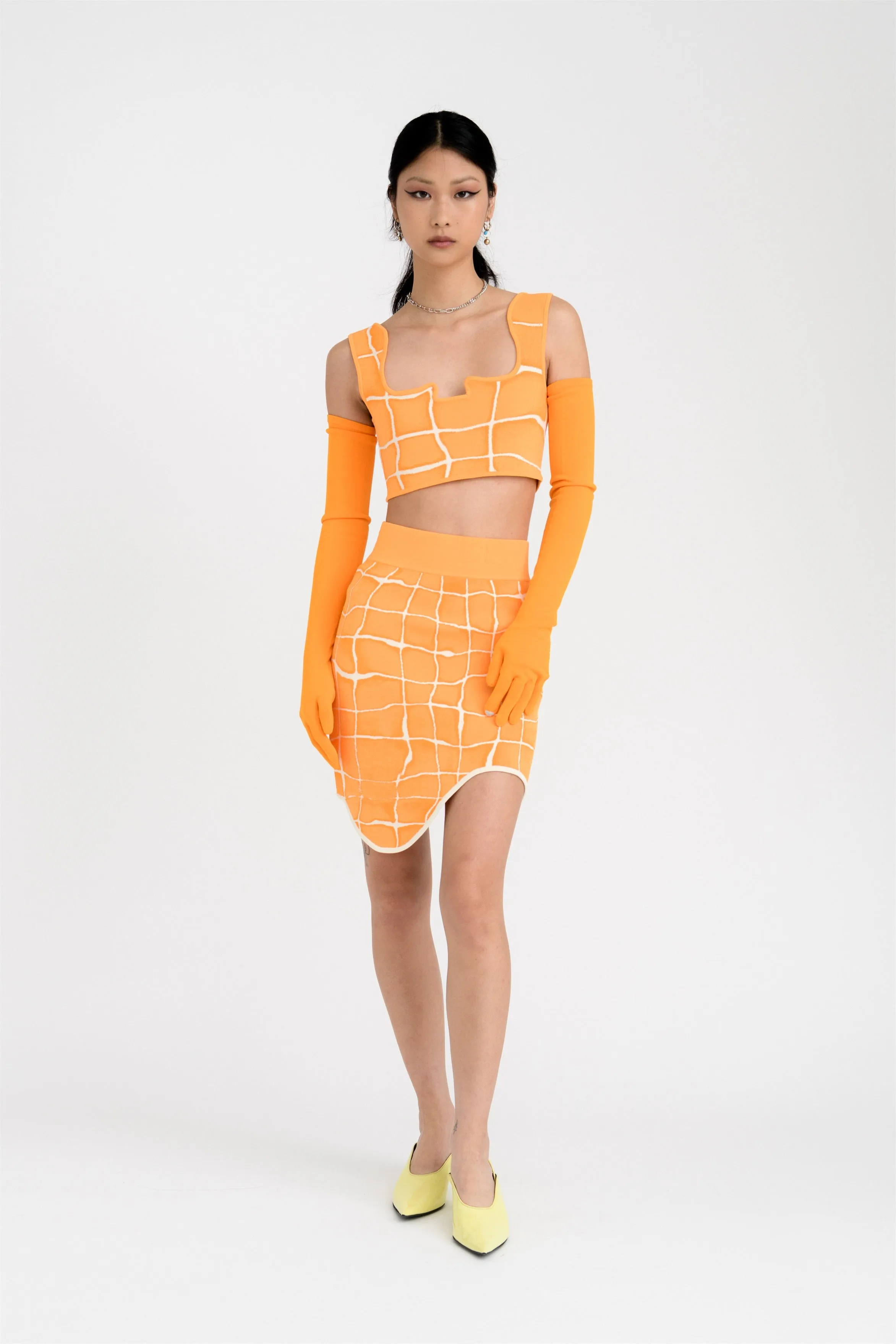 KATIE WAVY MINI SKIRT Effortless Design Quick Cool