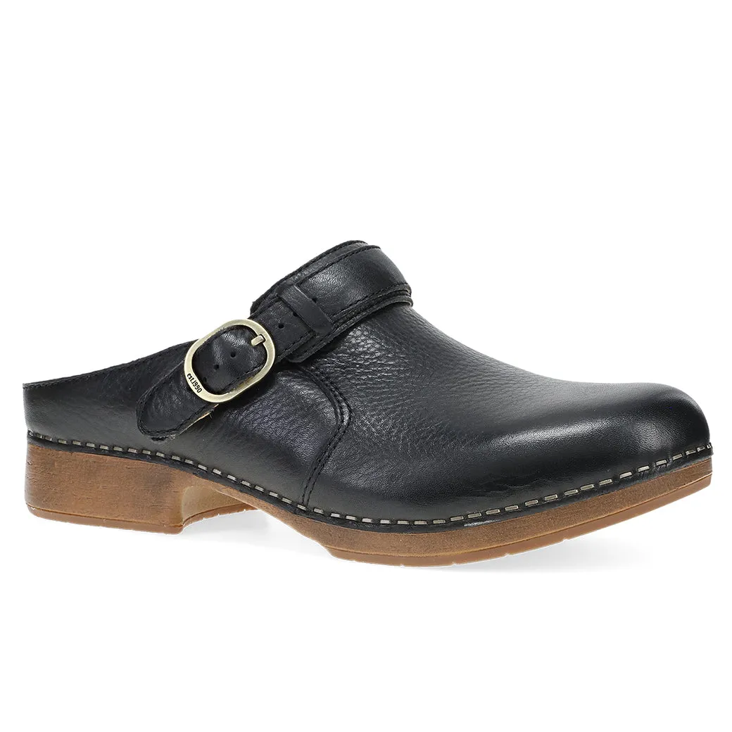 Stylish Fit Womens Dansko Millie in Black