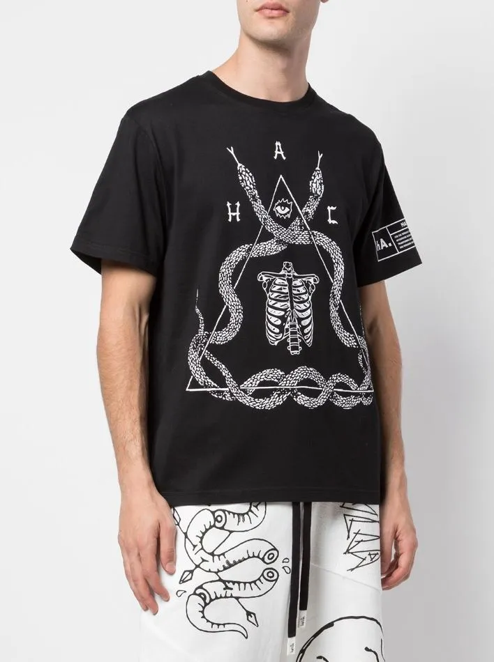 Roomy Waistband CREST STANDARD TEE BLACK