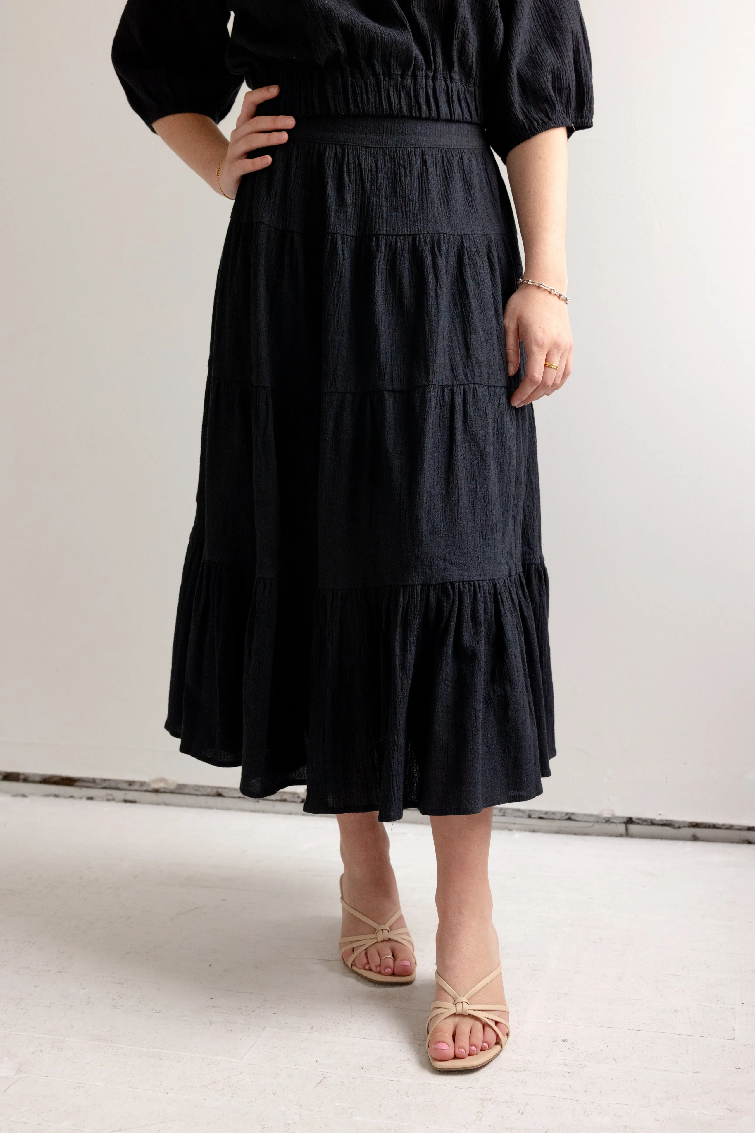 Dust Proof Fabric St. Tropez Skirt- Black