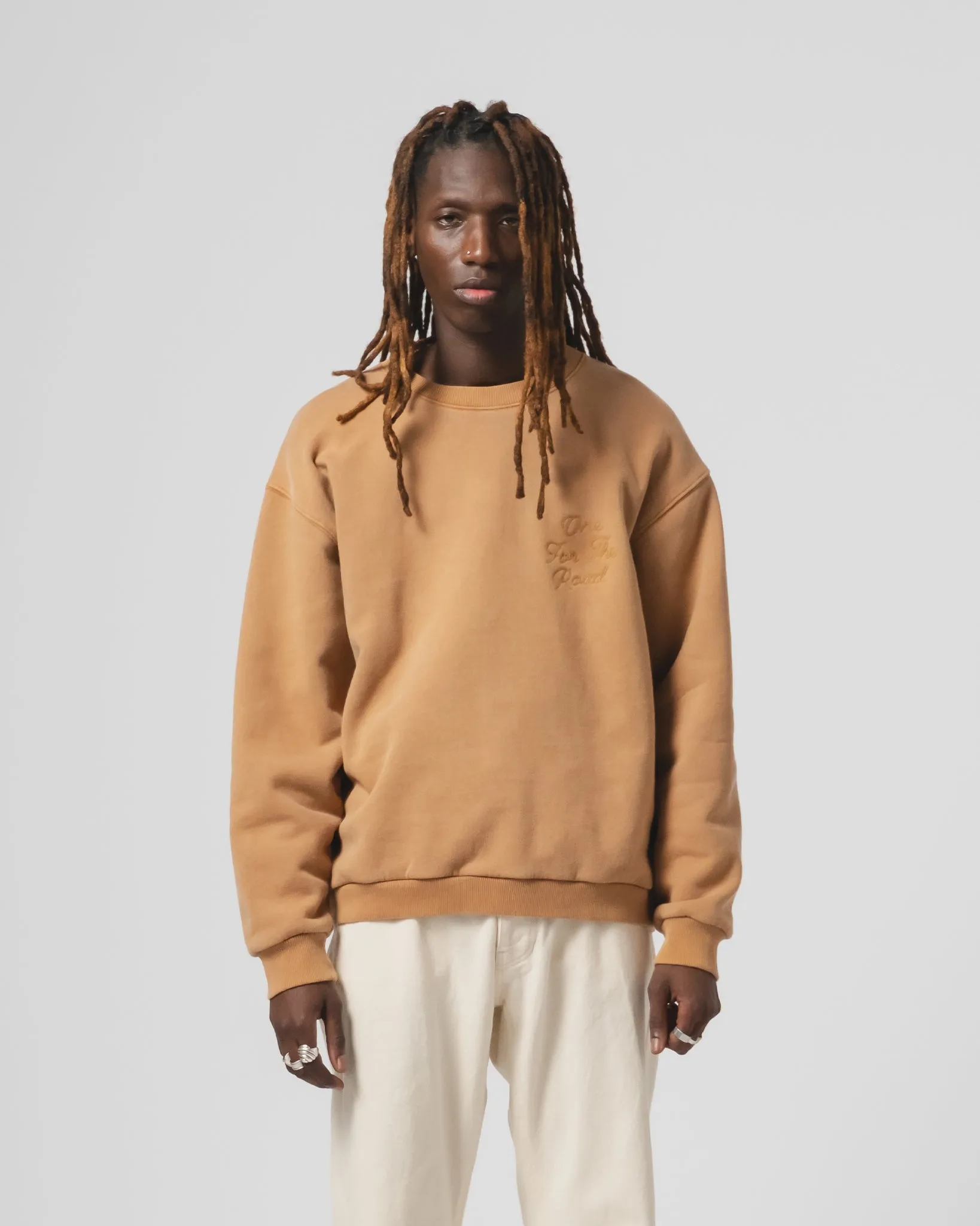 Detroit Sweater Basic Fleece Sugar Eco Friendly Dye Process