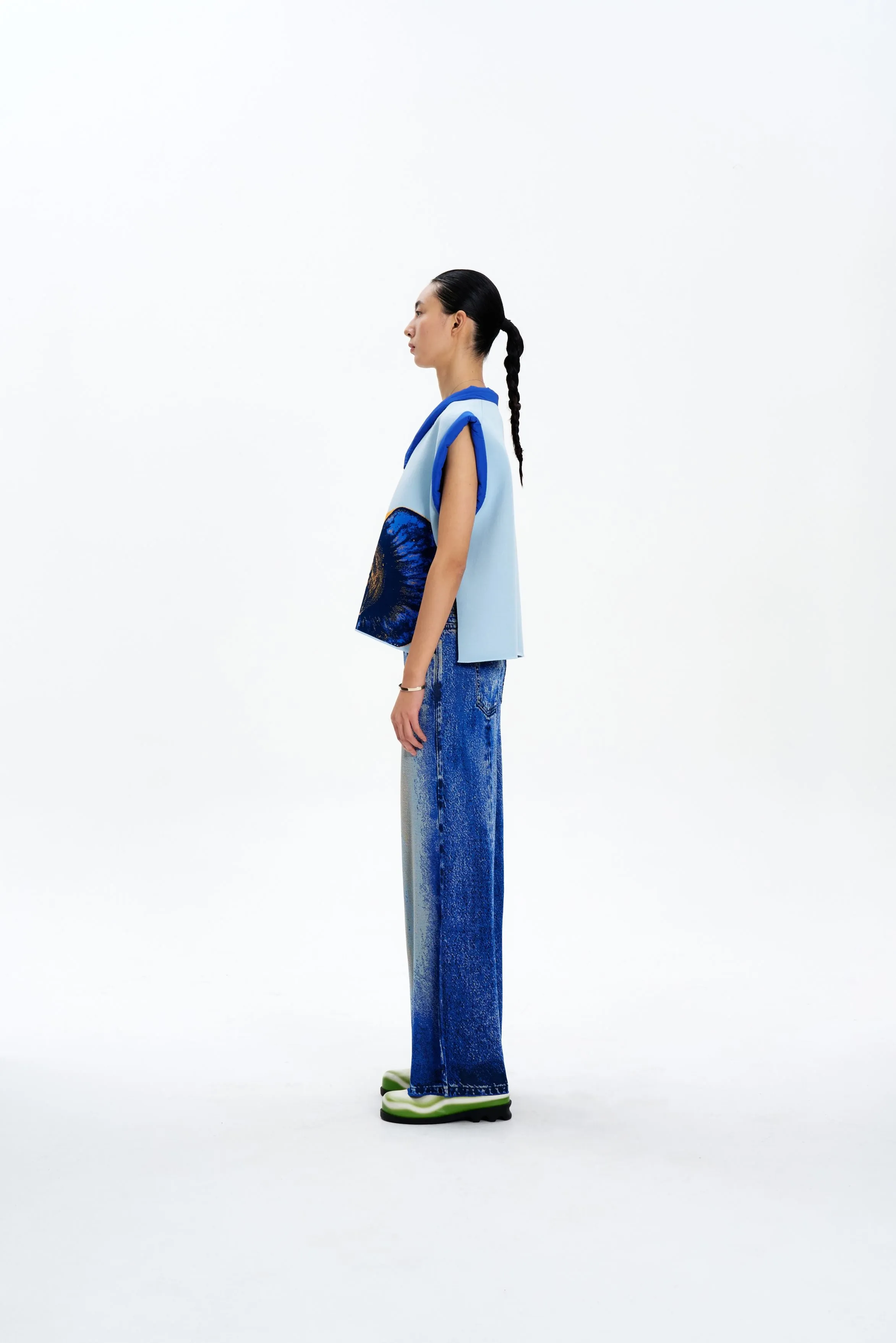 ZOE OVERSIZED CHERRY VEST Cozy Cardigan