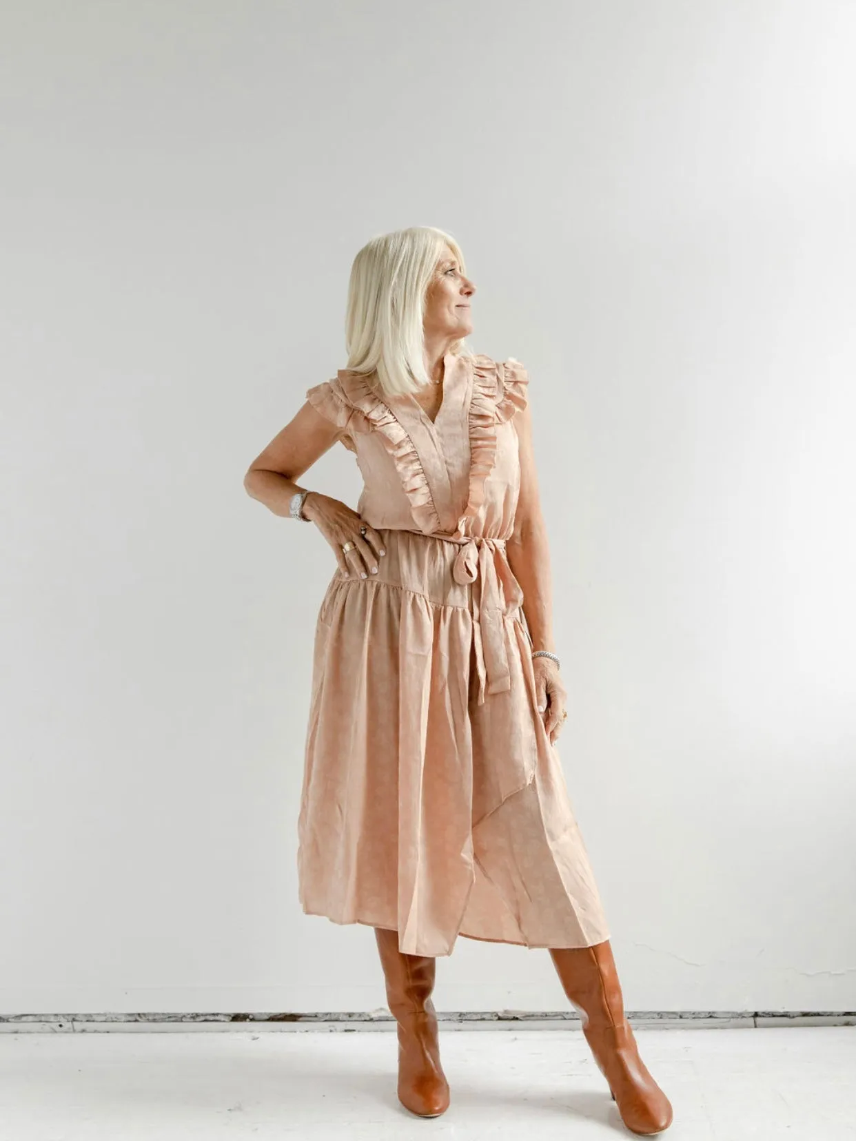 Apricot Daydream Dress Comfortable travel dress Runway-Ready