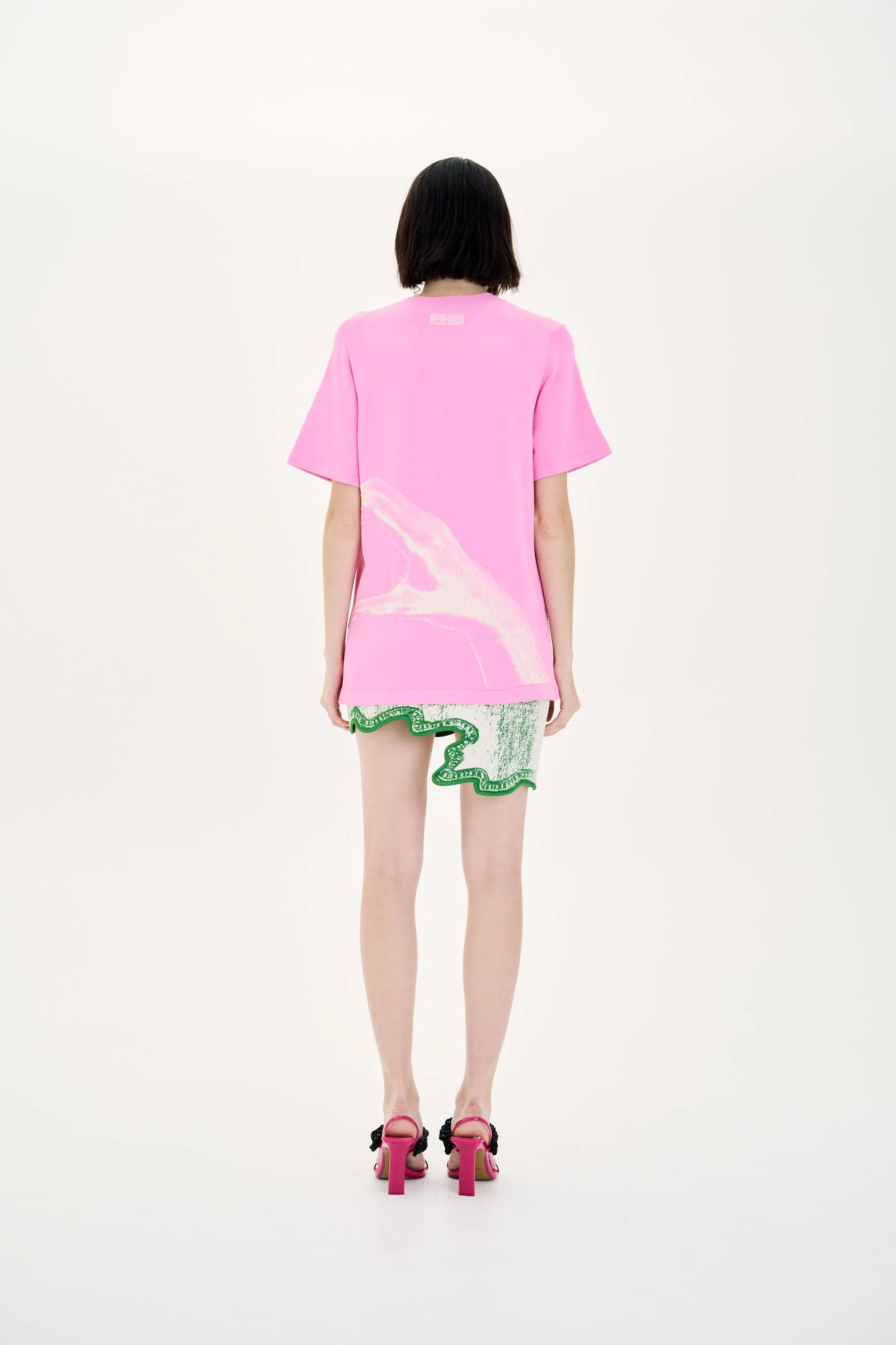 HOLLY UV REACTIVE OVERSIZED T-SHIRT CroppedLength Relaxed Silhouette